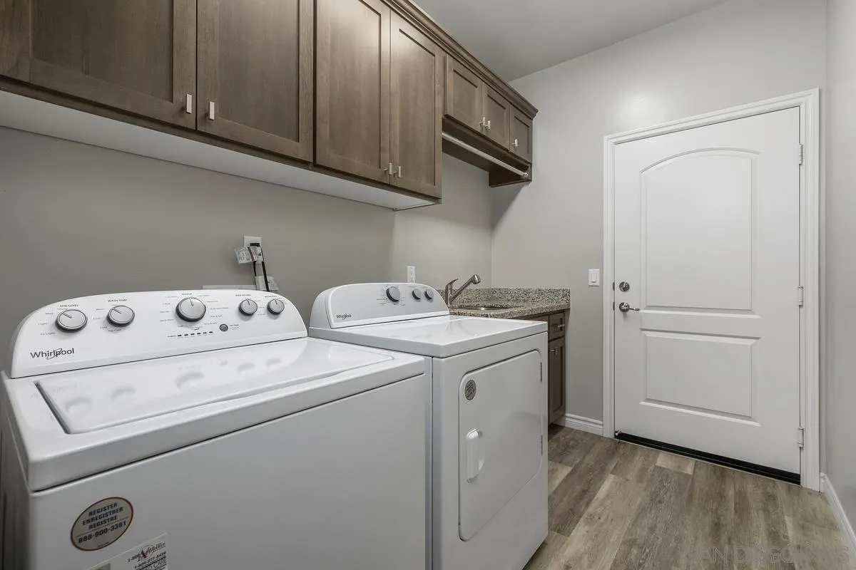 https://cdn.realtyfeed.com/cdn/127/260014966/b2562334091c9aa9c69bb1ee2008b476.webp