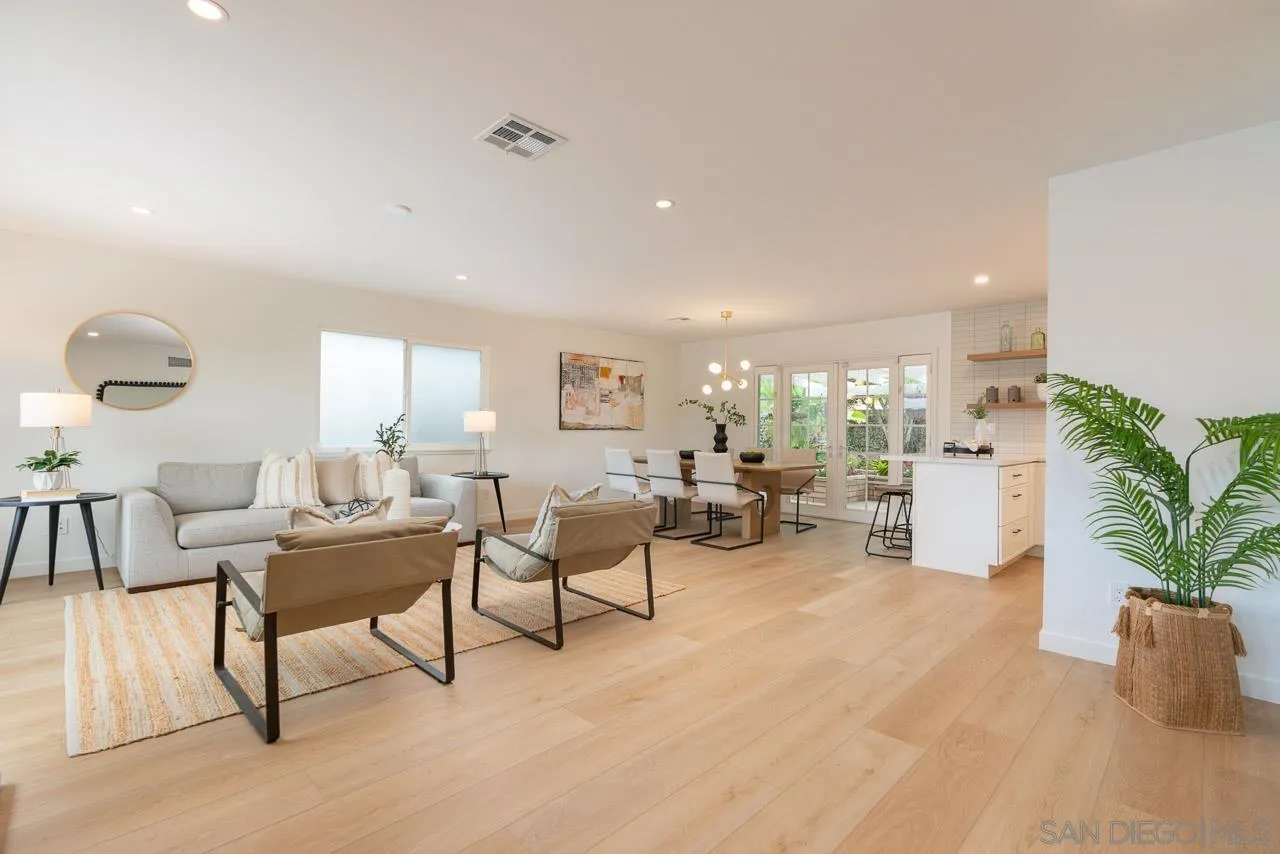 https://cdn.realtyfeed.com/cdn/127/260014967/5972f7dd3b259a047b9be3f7b798fb32.webp
