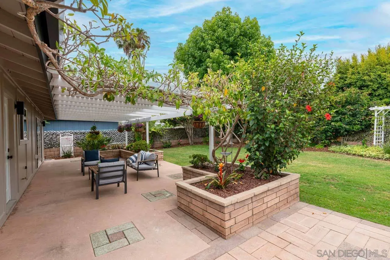 https://cdn.realtyfeed.com/cdn/127/260014967/aa78540608a428281acd7b45ecabb863.webp