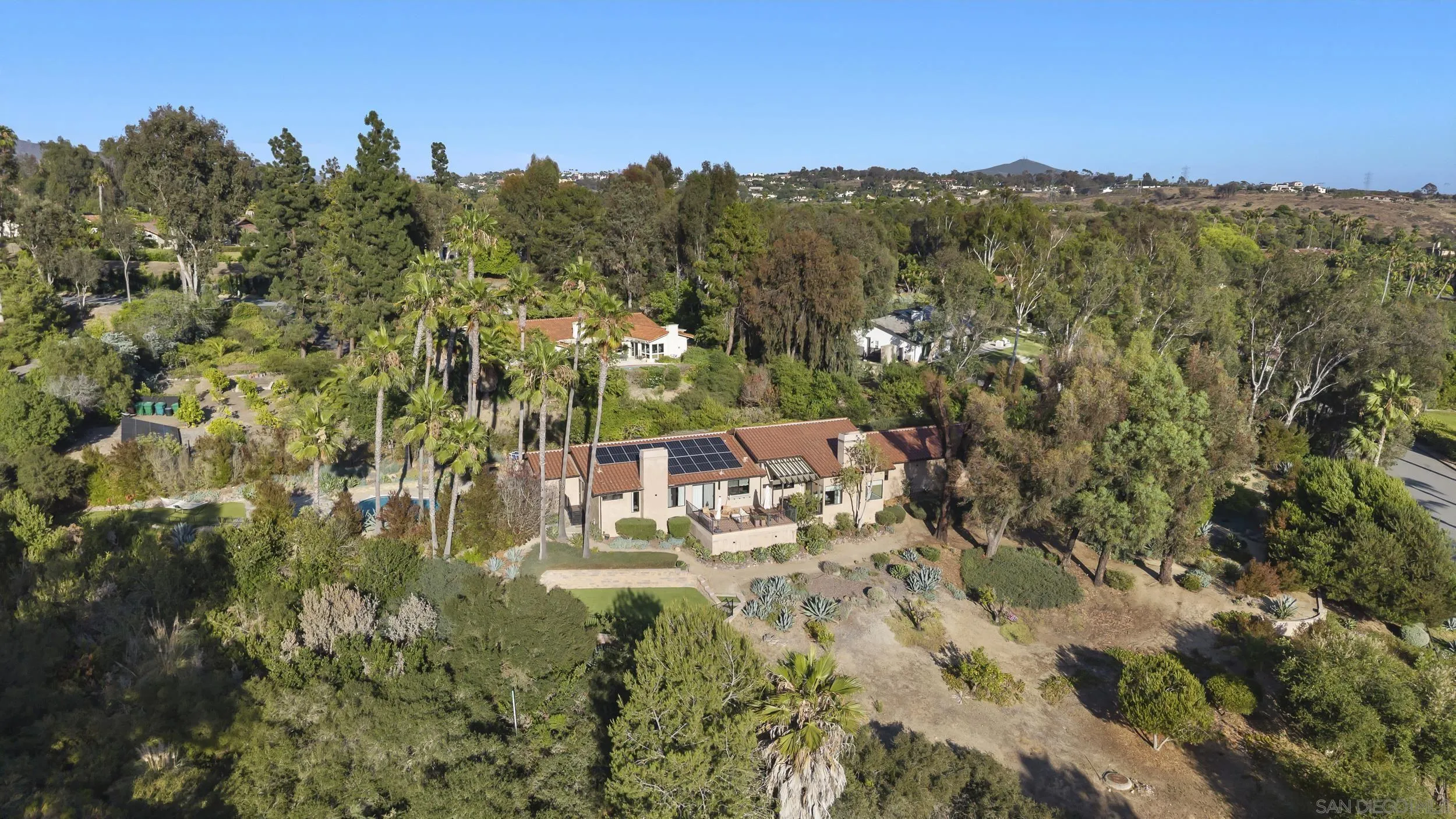https://cdn.realtyfeed.com/cdn/127/260014974/222552cd230f36f0e65e87c724b3d15b.webp