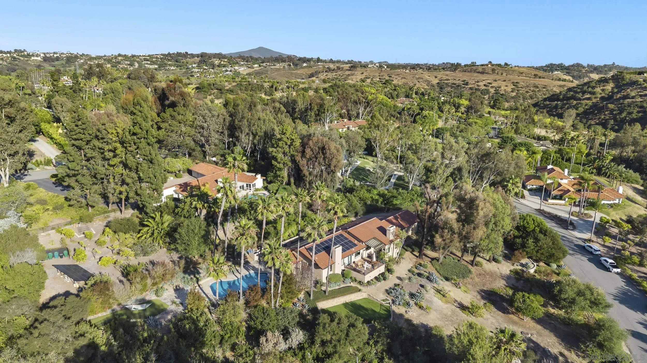 https://cdn.realtyfeed.com/cdn/127/260014974/91c31f70fa5d948df0c02dbae5f2253b.webp