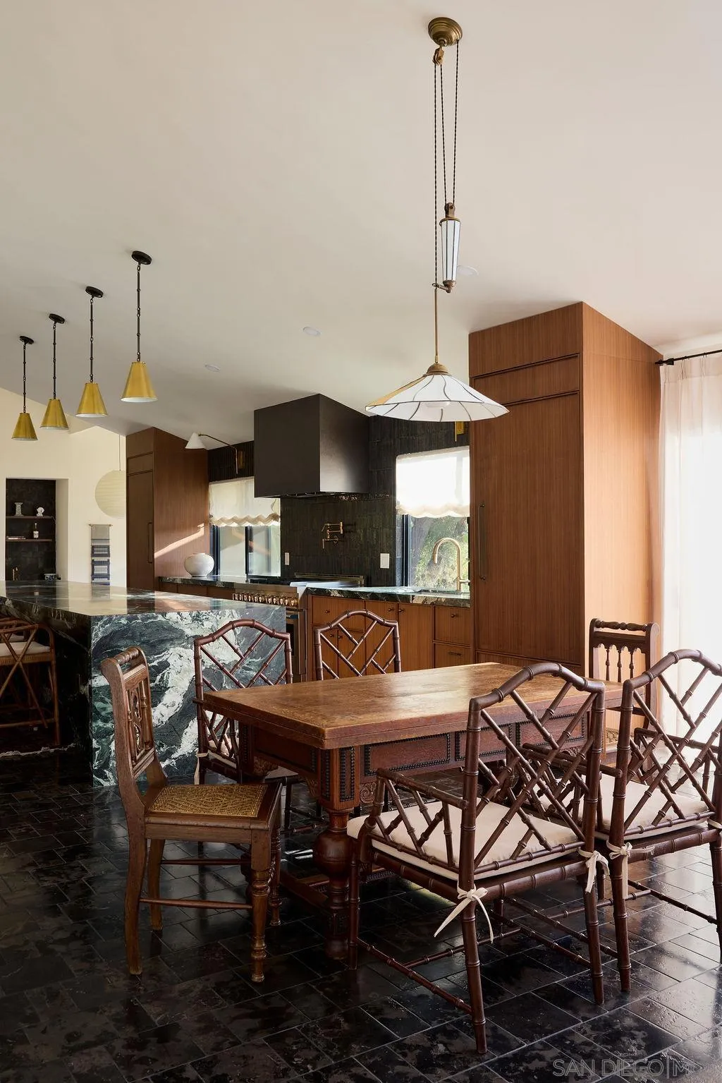 https://cdn.realtyfeed.com/cdn/127/260014974/ad9b37a5fc71d4eeda973b48806d3e88.webp