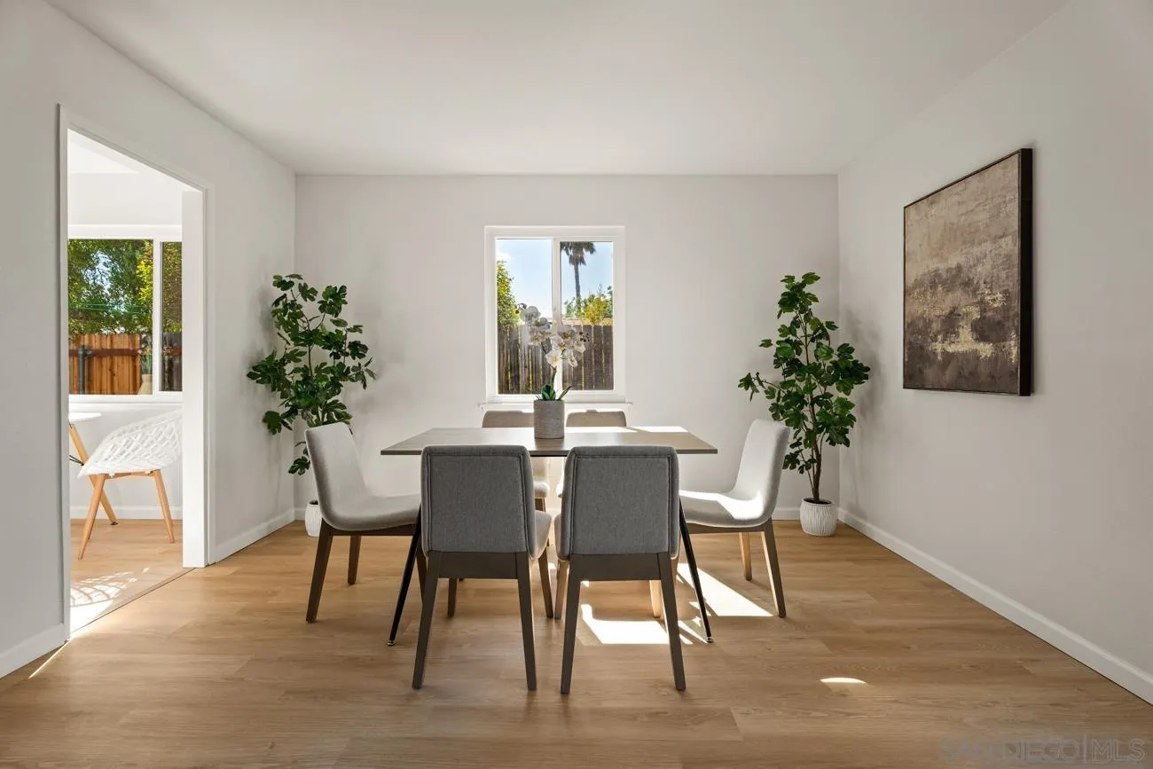 https://cdn.realtyfeed.com/cdn/127/260014976/00dbdb6e1c6a2a72e8b9e99465481356.webp