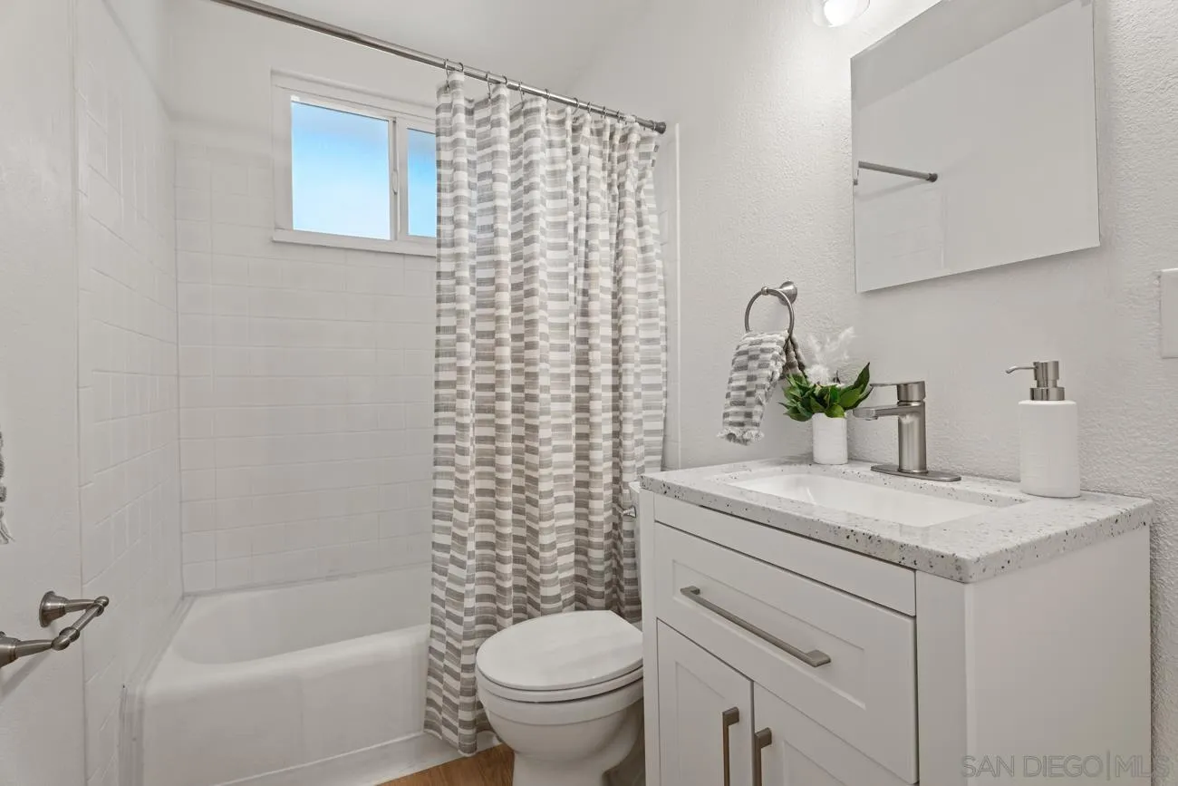 https://cdn.realtyfeed.com/cdn/127/260014976/1658ec1e7a412a61108295cc02901cad.webp