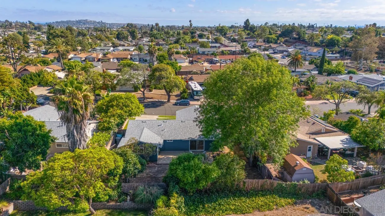 https://cdn.realtyfeed.com/cdn/127/260014976/390ecfe80922516310fa975704a568d9.webp