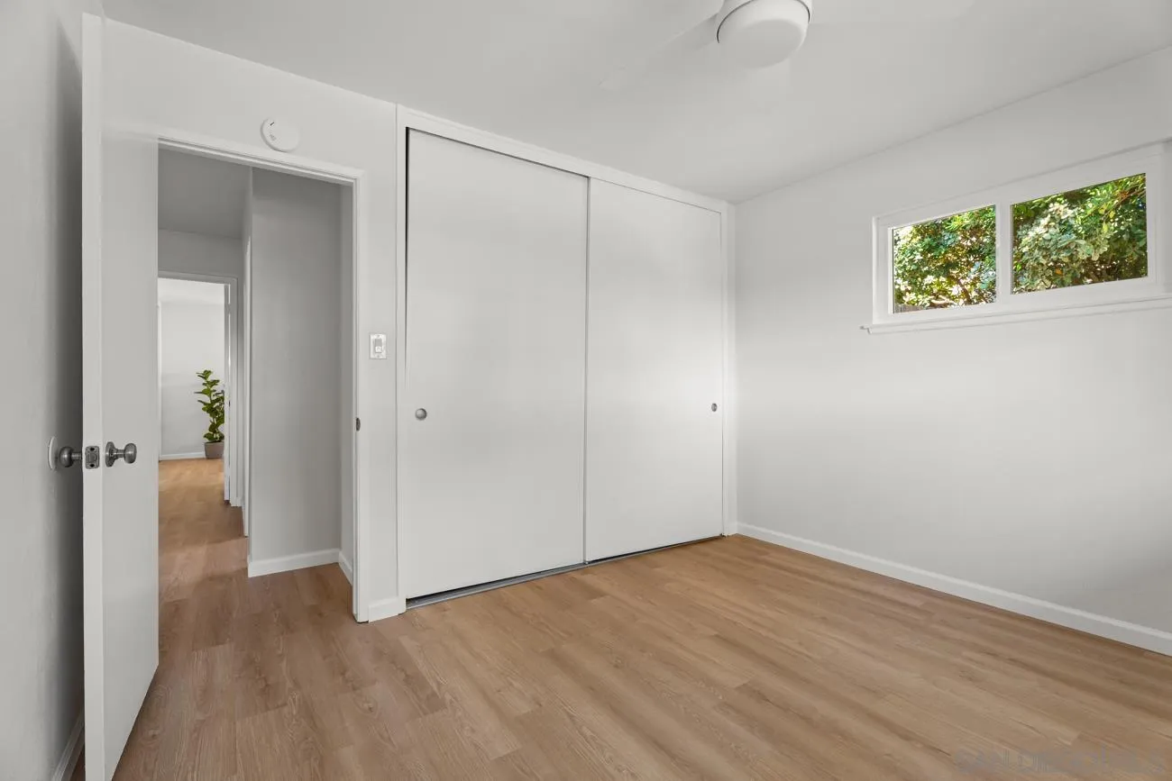 https://cdn.realtyfeed.com/cdn/127/260014976/b1bf1f64d8265275b2c1e4934b425be4.webp