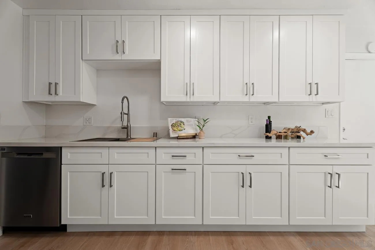 https://cdn.realtyfeed.com/cdn/127/260014976/db02a97c37834a61f47f85814ea92878.webp