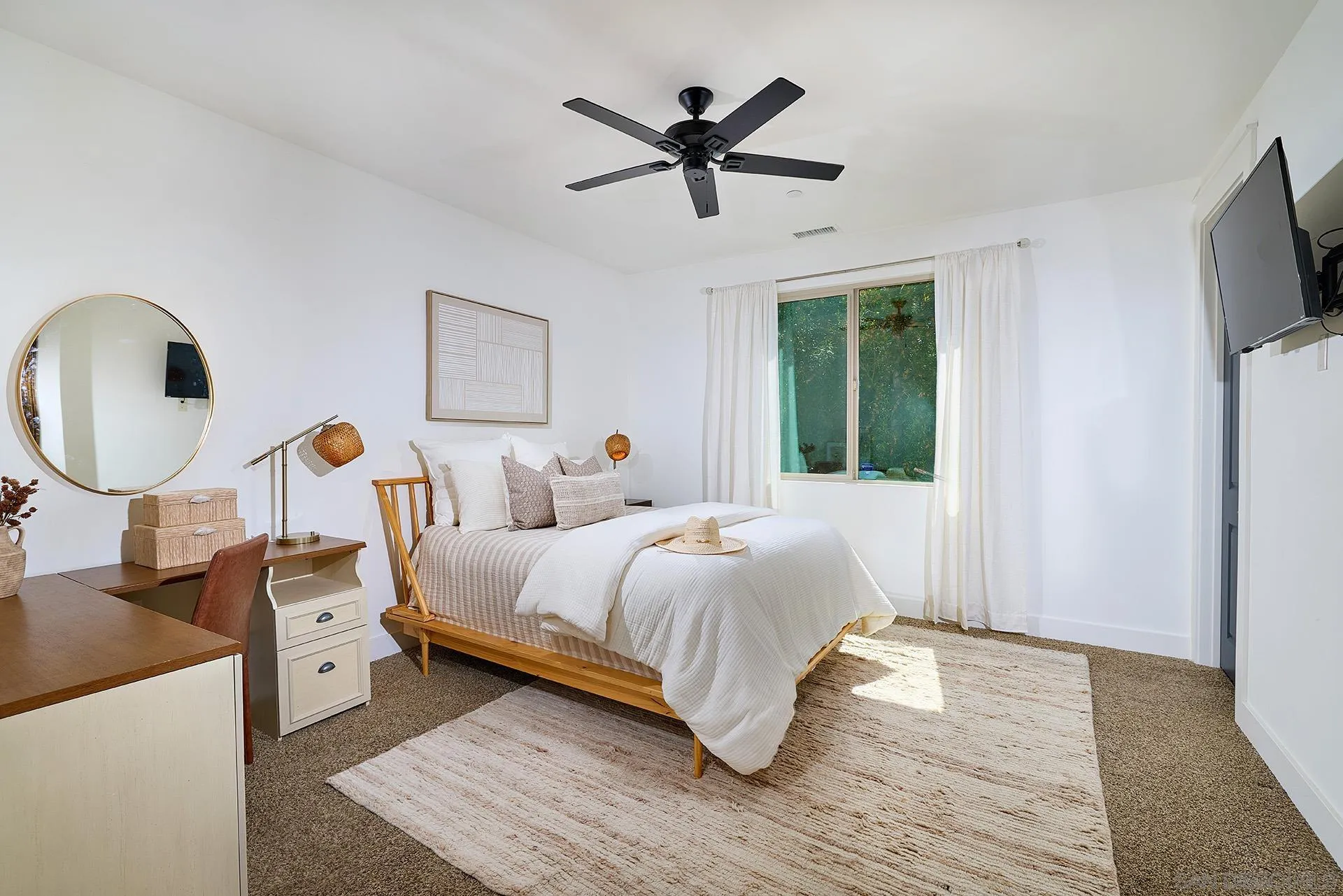 https://cdn.realtyfeed.com/cdn/127/260014977/1f986305a31e1aa14acbeb1f74a24e3e.webp