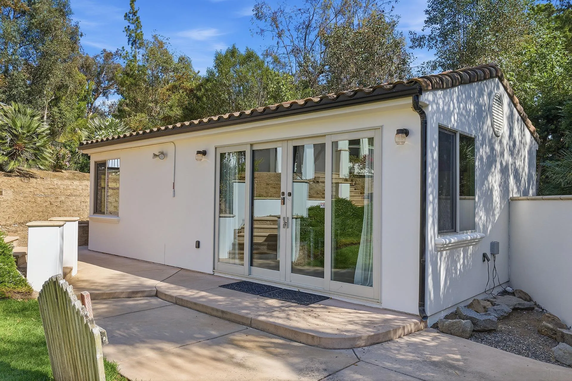https://cdn.realtyfeed.com/cdn/127/260014977/42a2b16f4220aca5d7194c98b603968d.webp