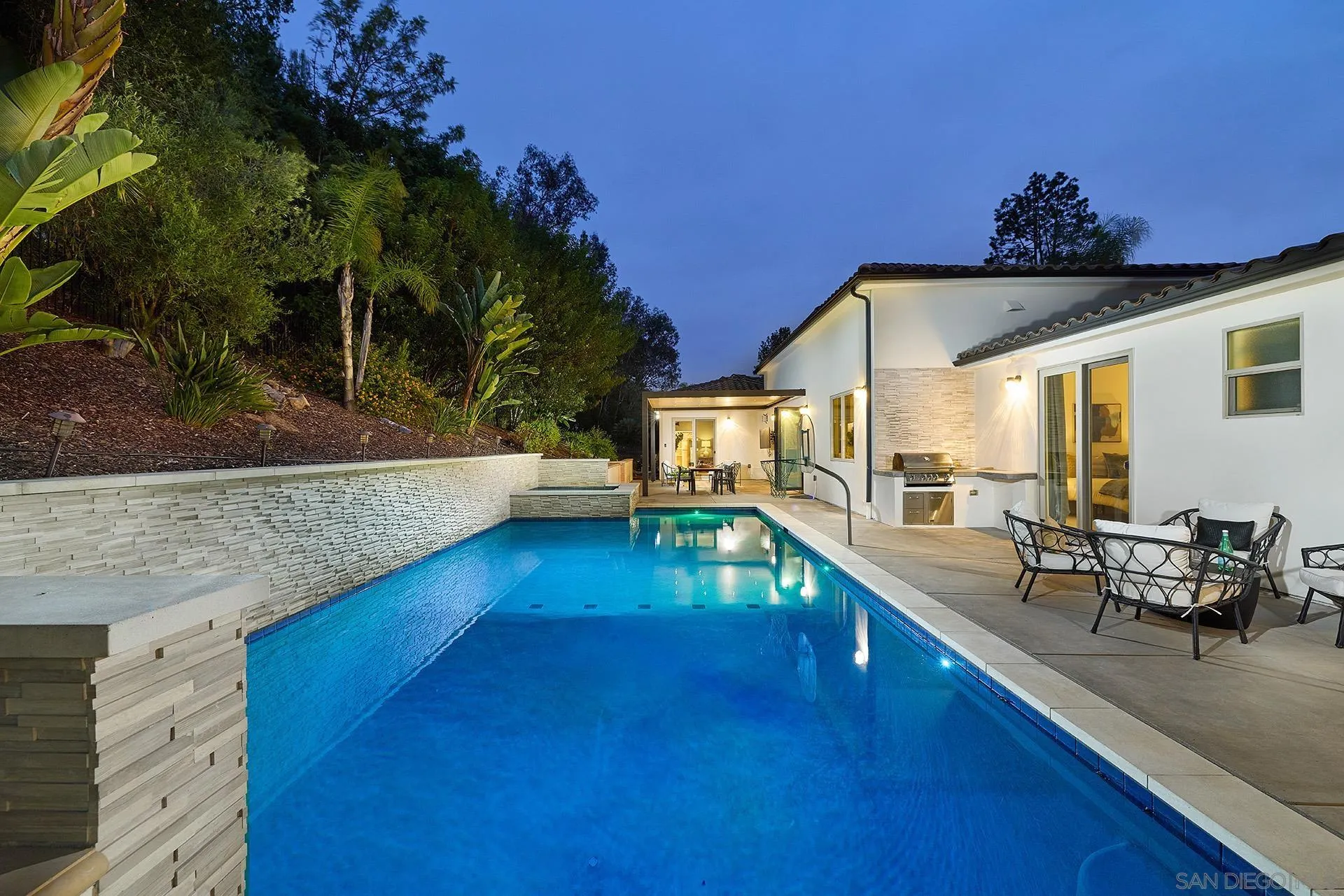 https://cdn.realtyfeed.com/cdn/127/260014977/67d0db86b568d8894097cea5deae49a4.webp