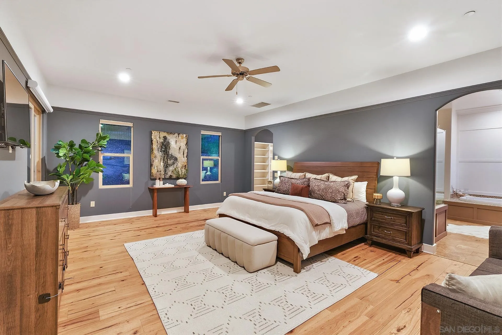 https://cdn.realtyfeed.com/cdn/127/260014977/6cd9ea8a58370091e166f84cf293785c.webp