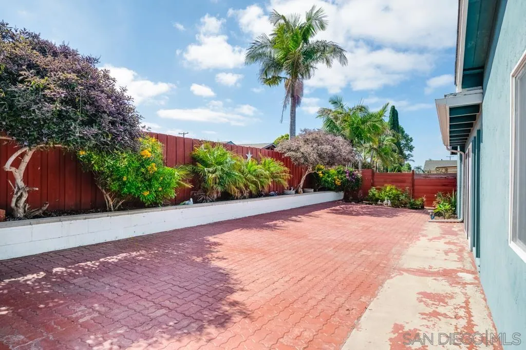 https://cdn.realtyfeed.com/cdn/127/260014979/094d3e35ab4bfd5b5524baf64574b50c.webp
