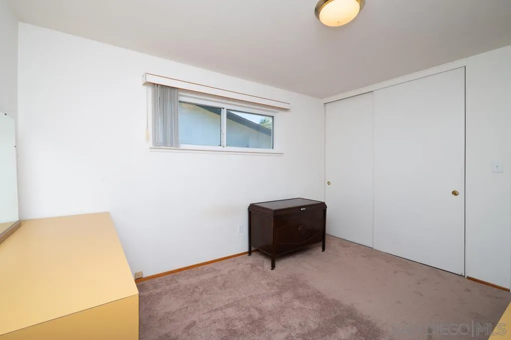 https://cdn.realtyfeed.com/cdn/127/260014979/cdb1919ac5d18466c72bcbb9c0c65965.webp