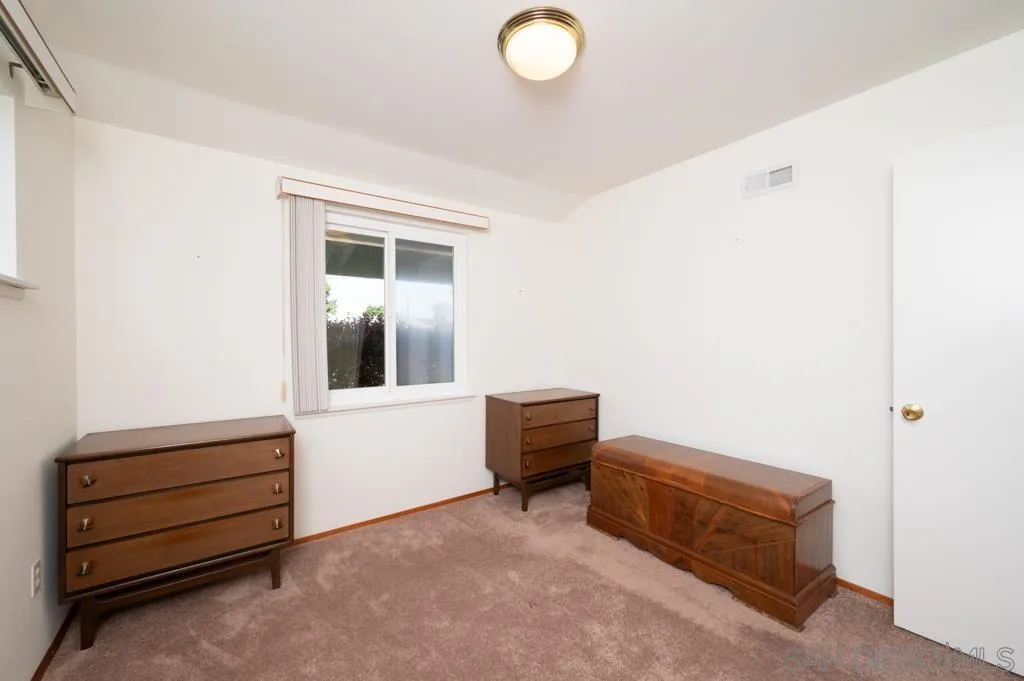 https://cdn.realtyfeed.com/cdn/127/260014979/dde3e59760b9ccce872d554facbc8bca.webp