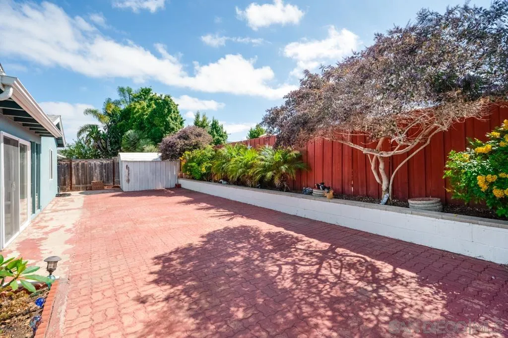 https://cdn.realtyfeed.com/cdn/127/260014979/ddfe17fe9ec1f732c0a8662376fbecc2.webp