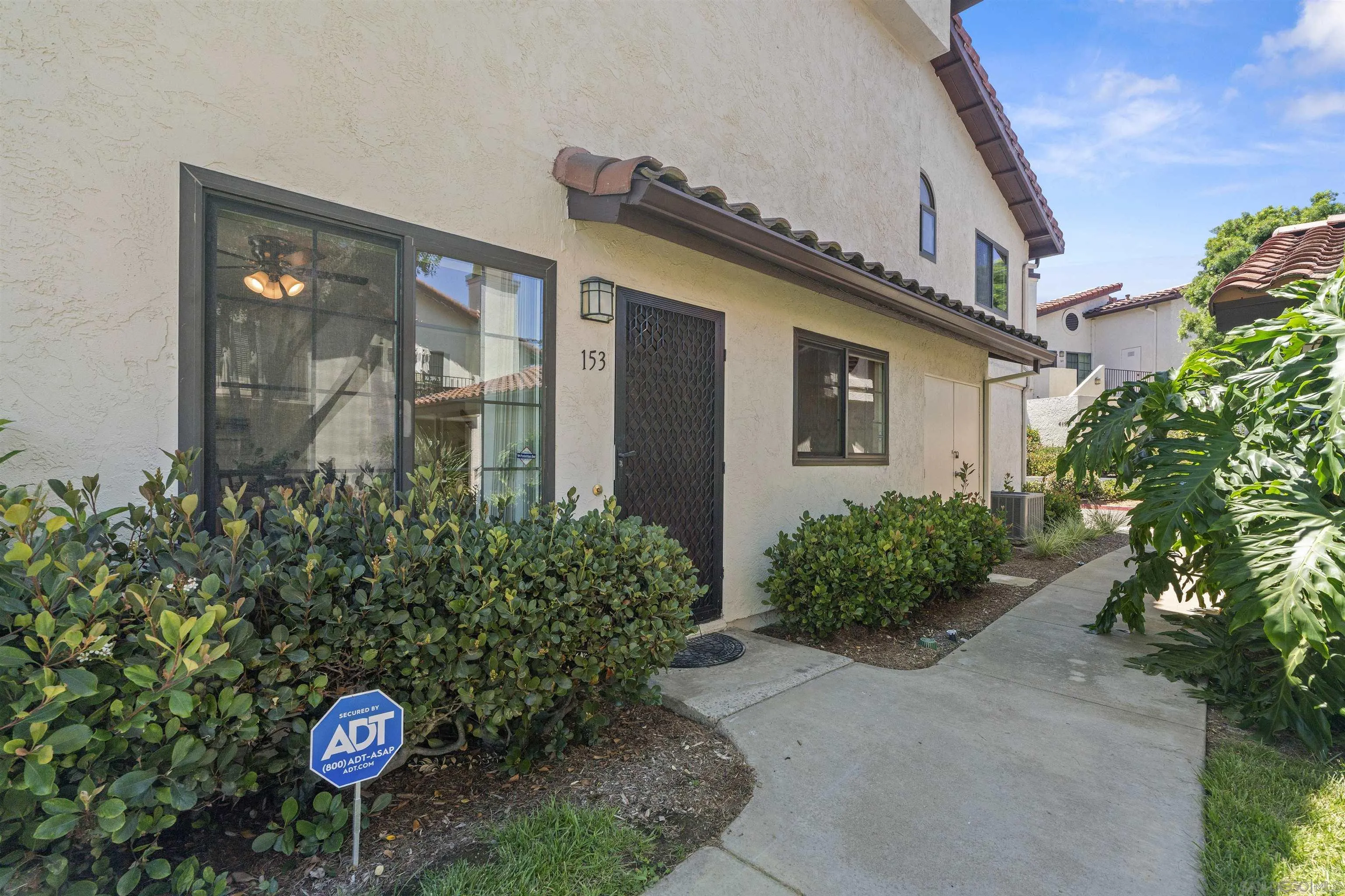 https://cdn.realtyfeed.com/cdn/127/260014980/0d2076b898dbfcc8ecce311a126ee9c5.webp