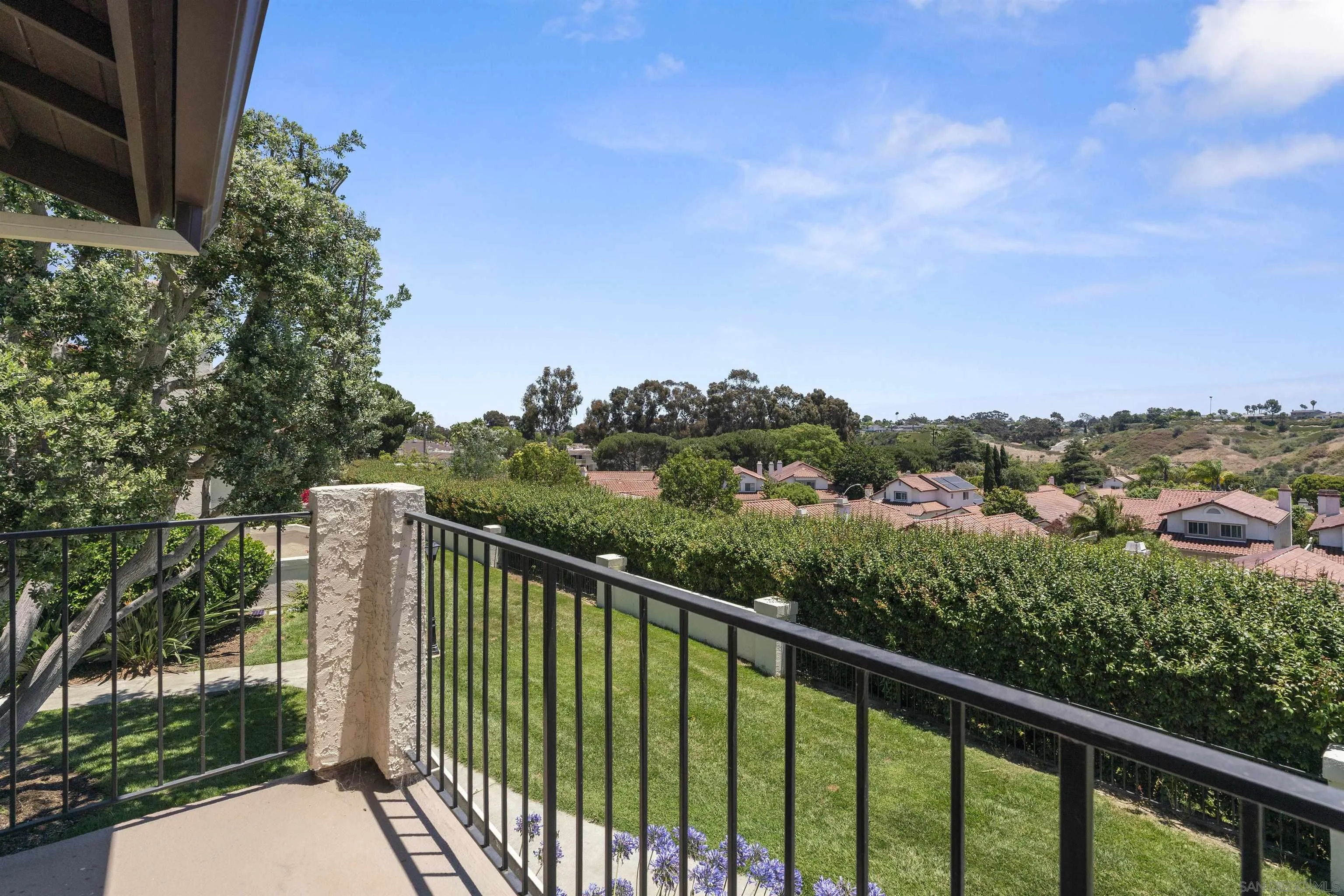 https://cdn.realtyfeed.com/cdn/127/260014980/5226dc84e9d6d180c510ec0cd3d49afd.webp