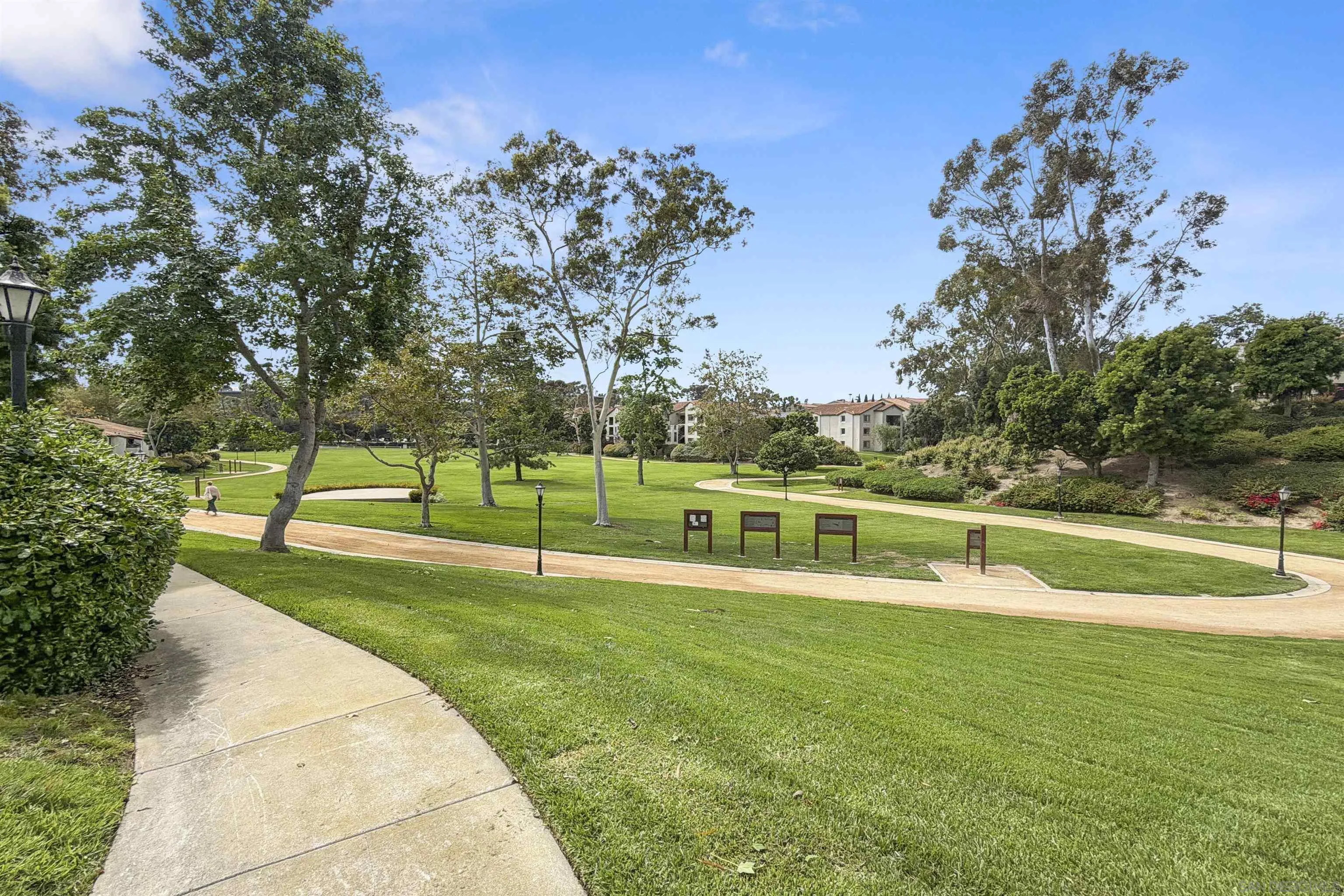 https://cdn.realtyfeed.com/cdn/127/260014980/b7267ad6ce3bed3947a11f1b06e9c6c5.webp