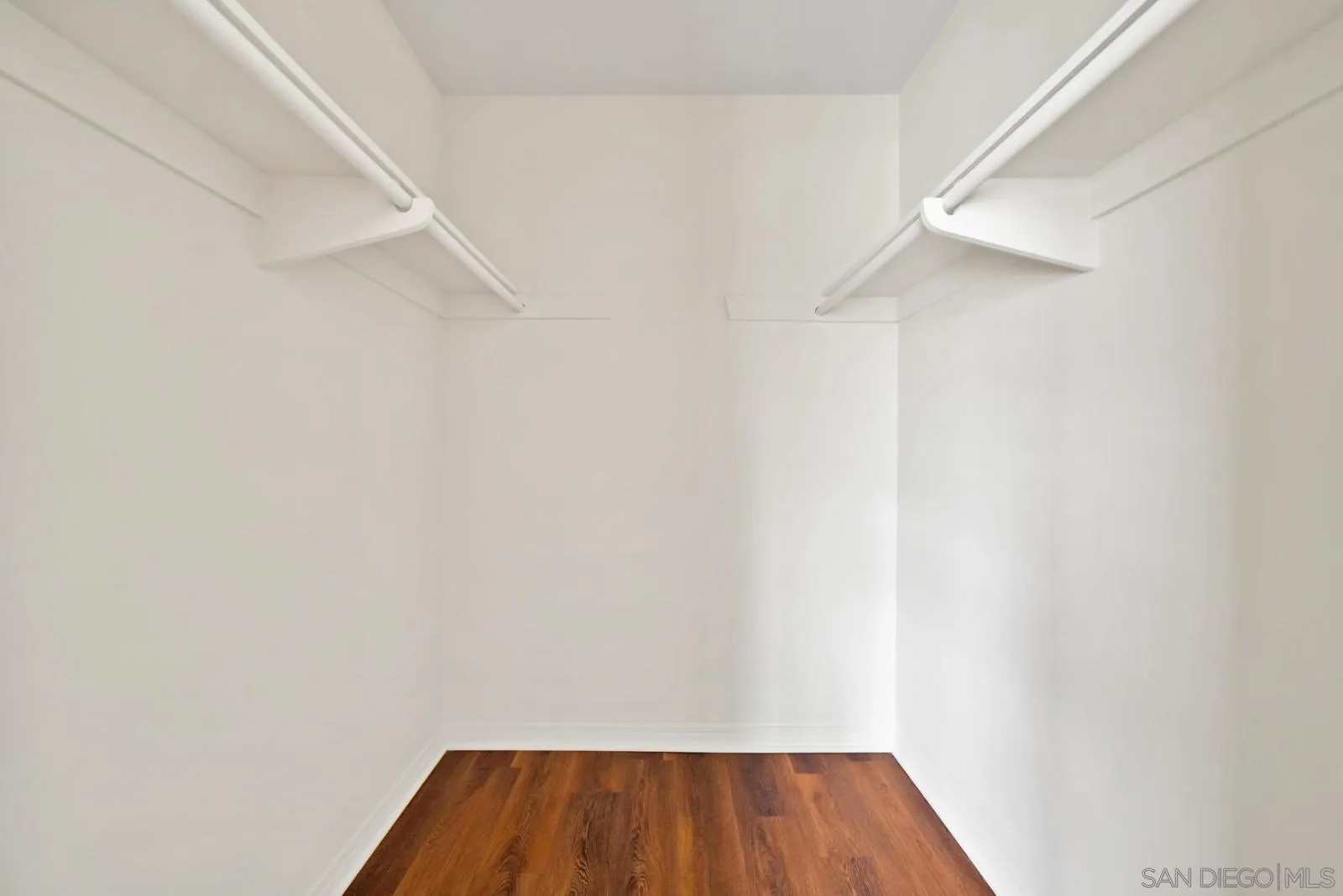 Photo #20: 260014981 Listing: Photo #20