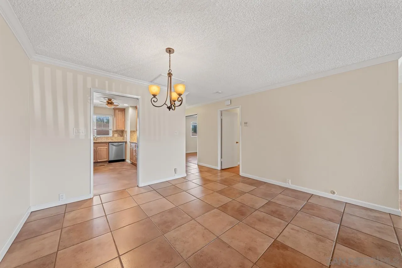 Photo #9: 260014982 Listing: Photo #9