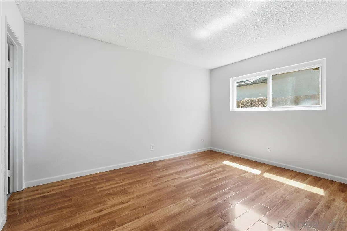 https://cdn.realtyfeed.com/cdn/127/260014983/dce274fc46e12b7f46d4a4d84f71ea53.webp