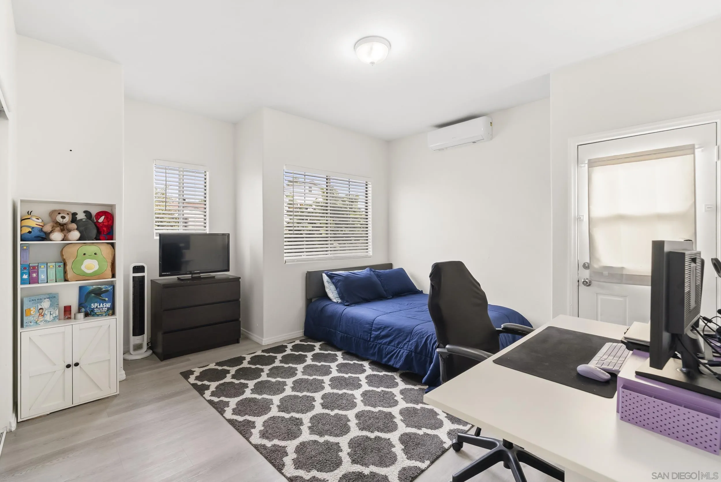https://cdn.realtyfeed.com/cdn/127/260014986/0ef0575e9def8b65d340668567211ca9.webp