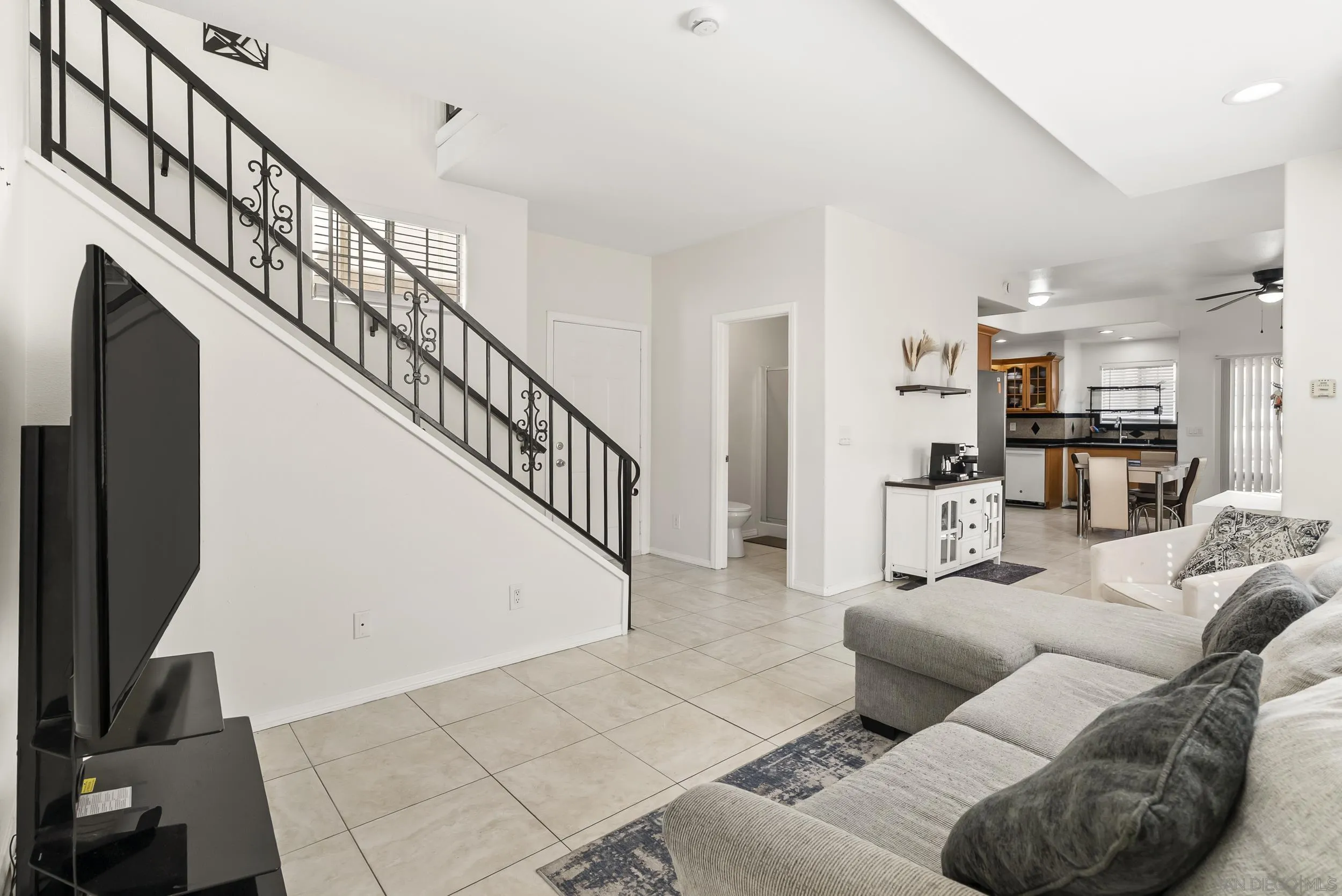 https://cdn.realtyfeed.com/cdn/127/260014986/773e479926adb9450ebc717c7f756bdf.webp