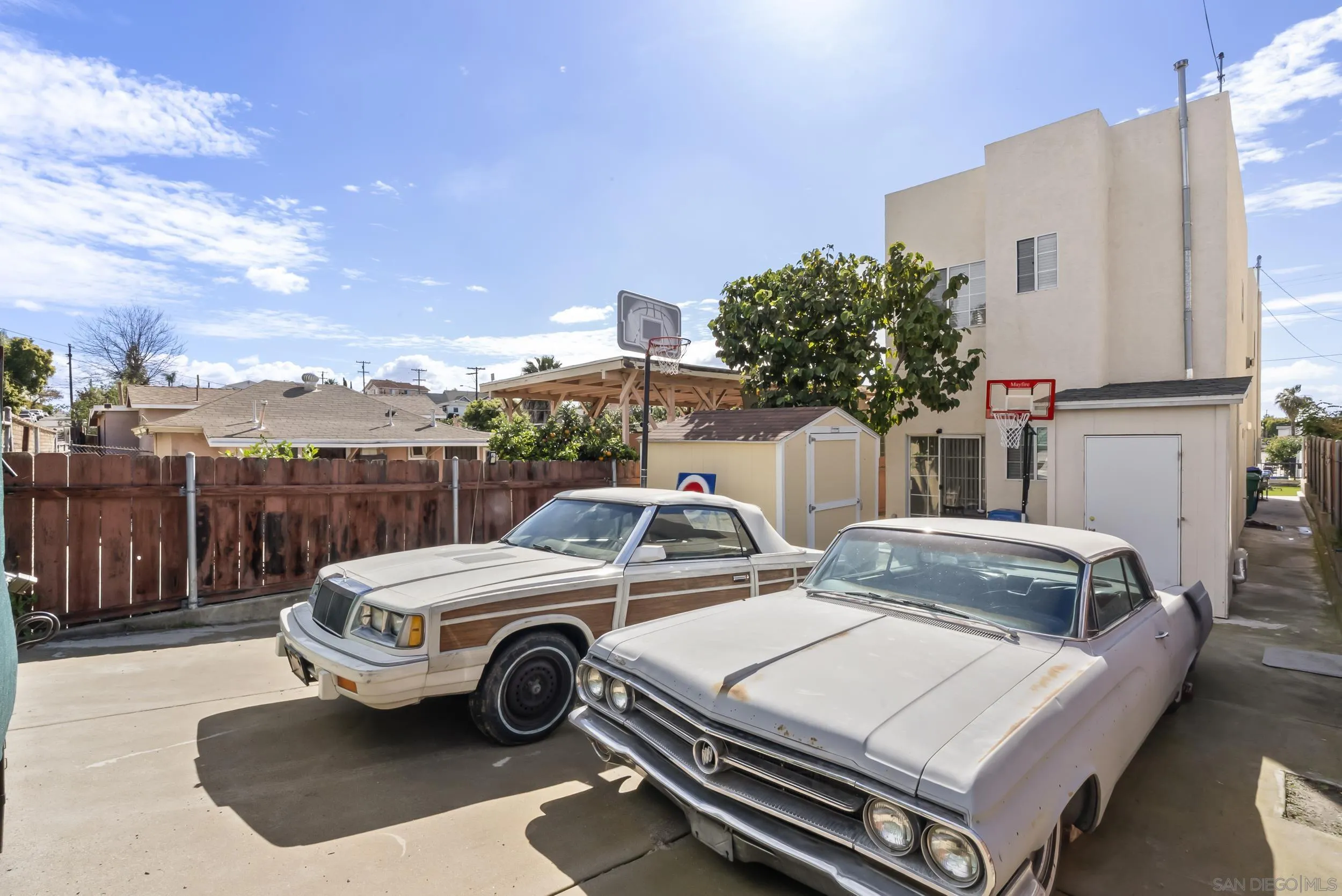 https://cdn.realtyfeed.com/cdn/127/260014986/a8bc96780d7dc95e35c7edb80cc9bb95.webp