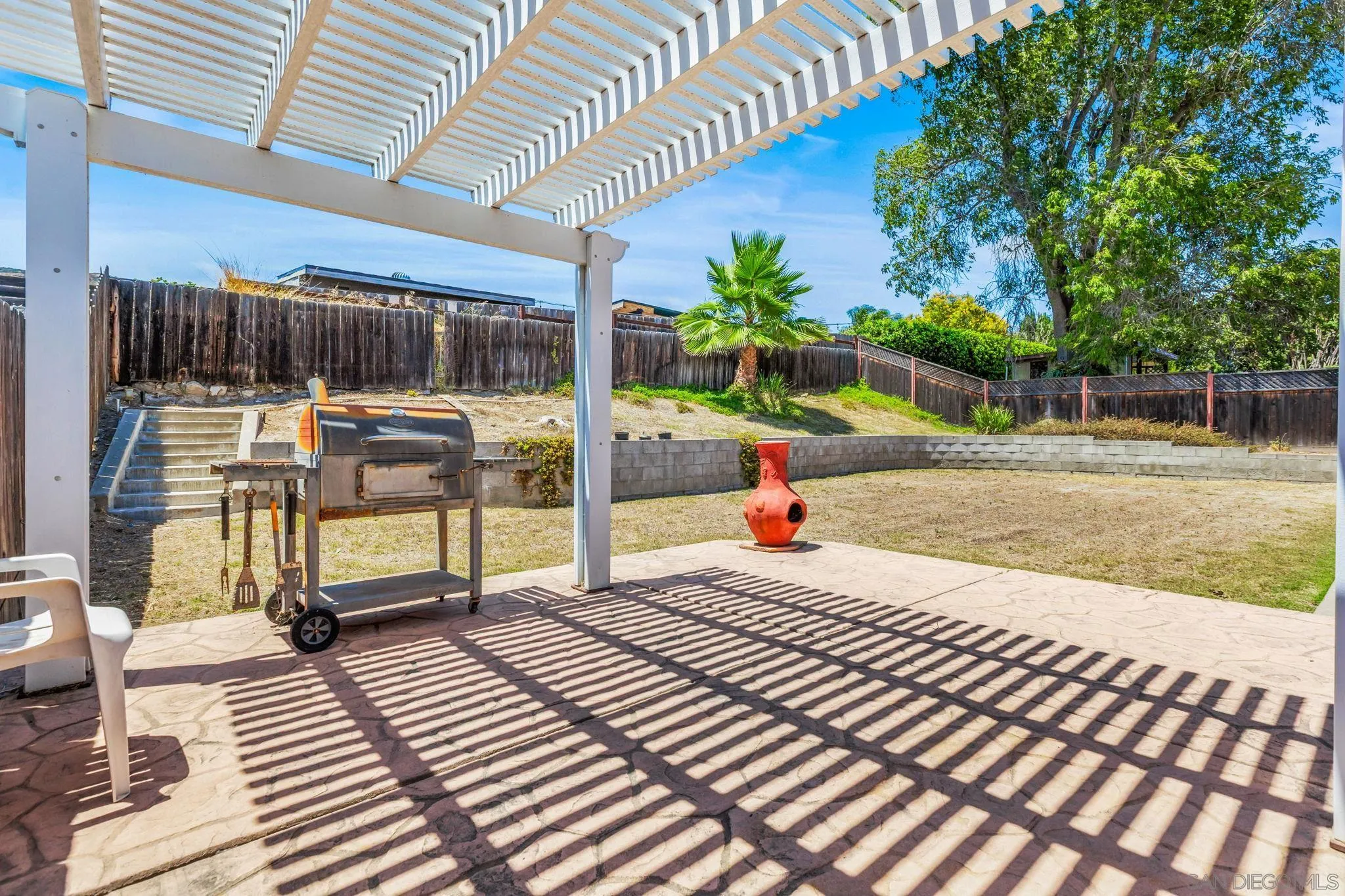https://cdn.realtyfeed.com/cdn/127/260014989/1e2d27533377e386d734f474dd933110.webp
