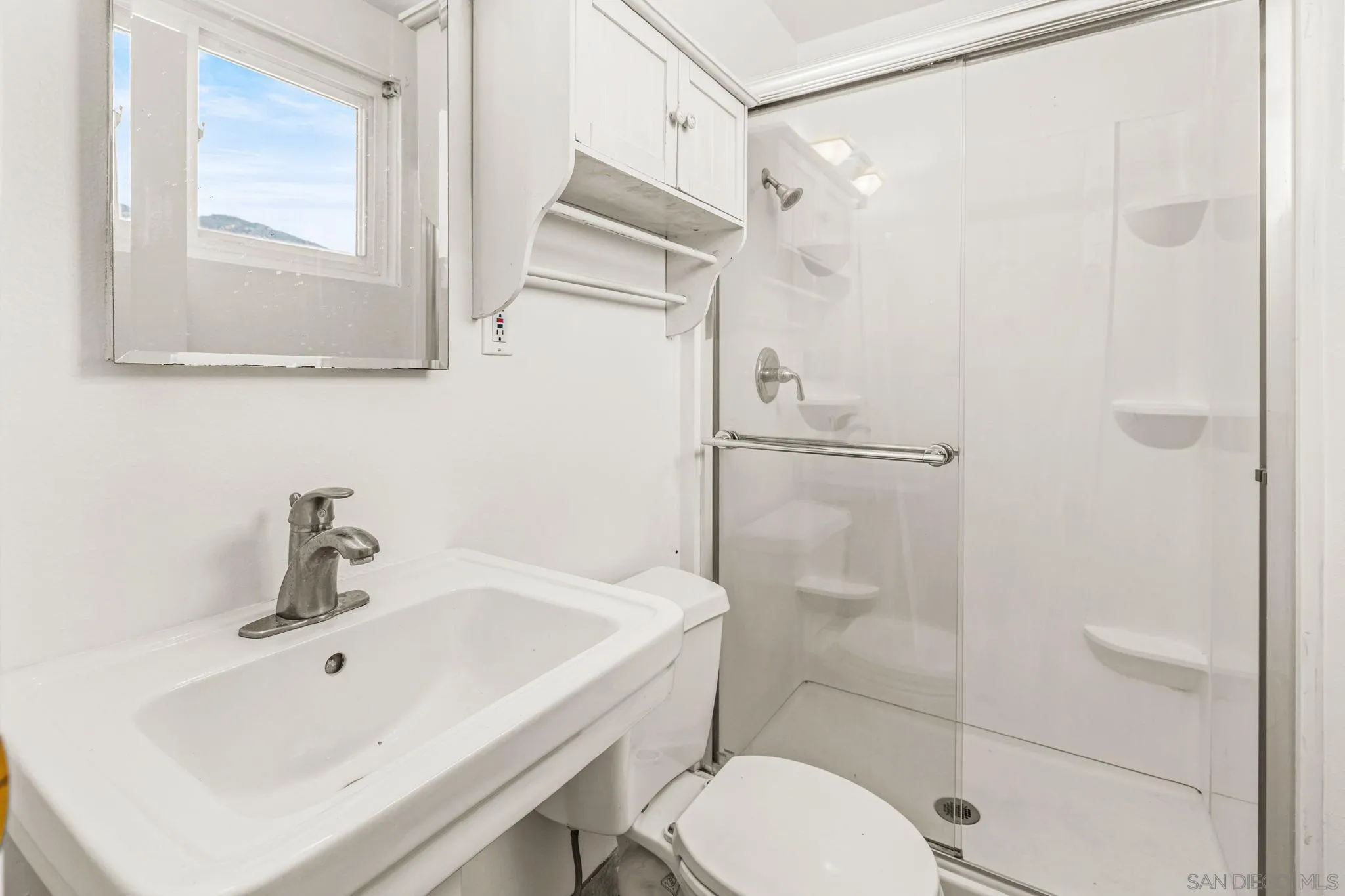 https://cdn.realtyfeed.com/cdn/127/260014989/69b3d86cc6220b29a81534e195ce8b5e.webp
