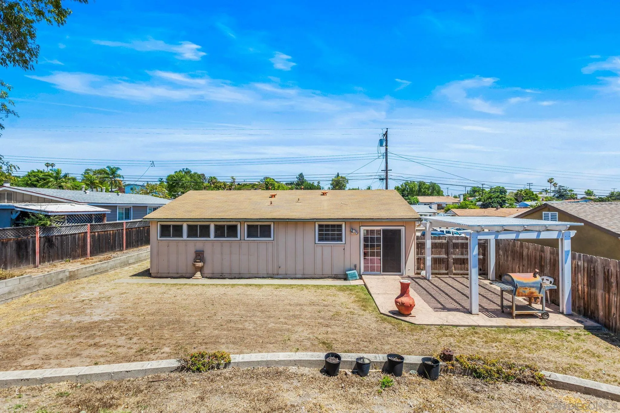 https://cdn.realtyfeed.com/cdn/127/260014989/b4d92bb760823b50bc7d2c929eb9f7f0.webp