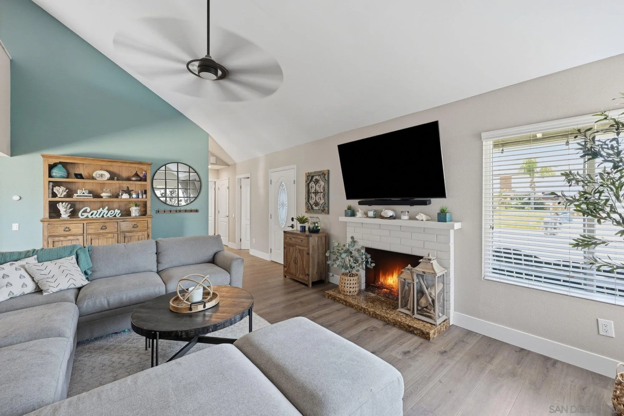 https://cdn.realtyfeed.com/cdn/127/260014995/11ce01cb3a2c2c096828477e26f5fee1.webp