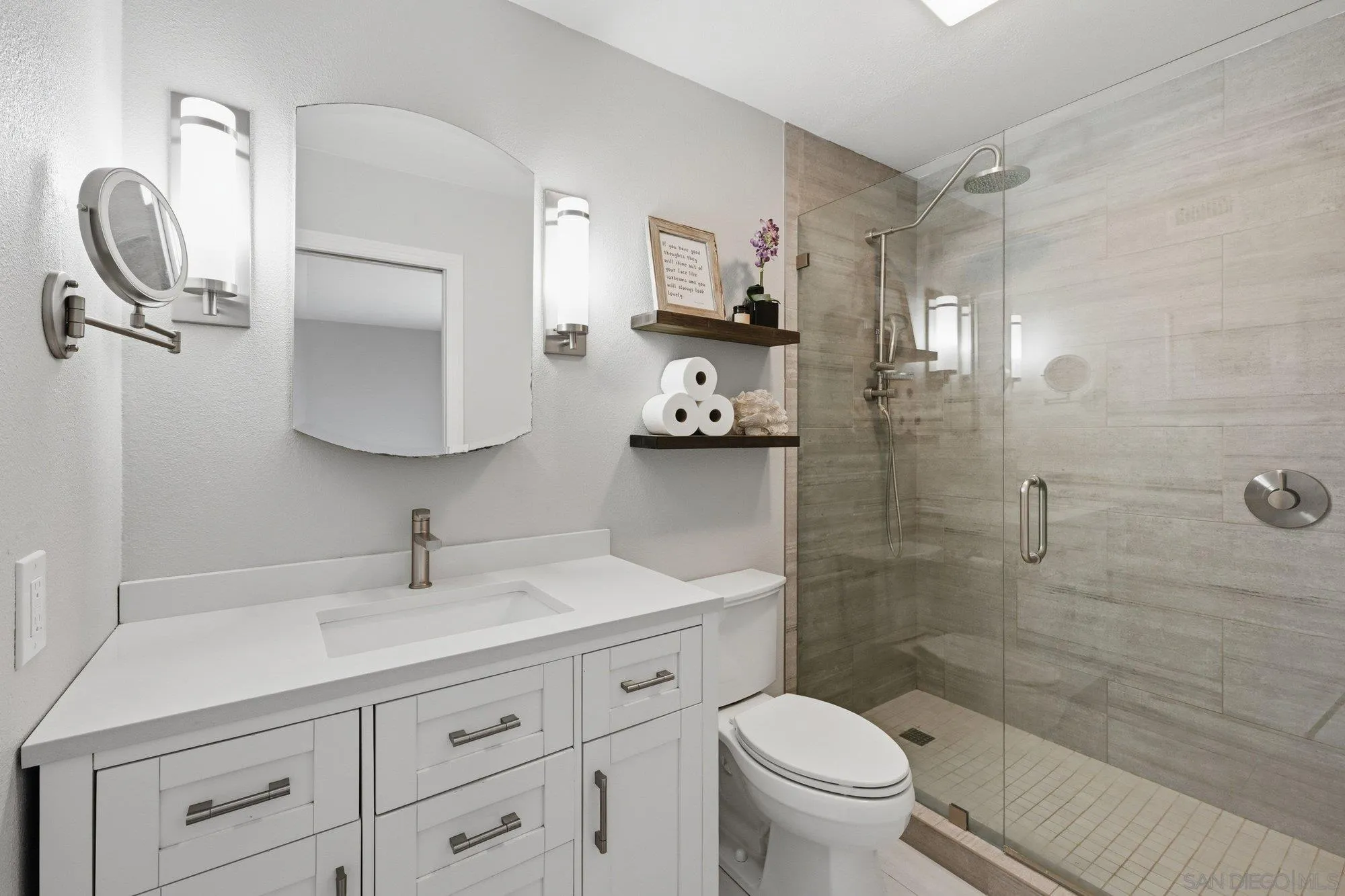 https://cdn.realtyfeed.com/cdn/127/260014995/29eaa28eea9b7238fc841fa45d4c3769.webp