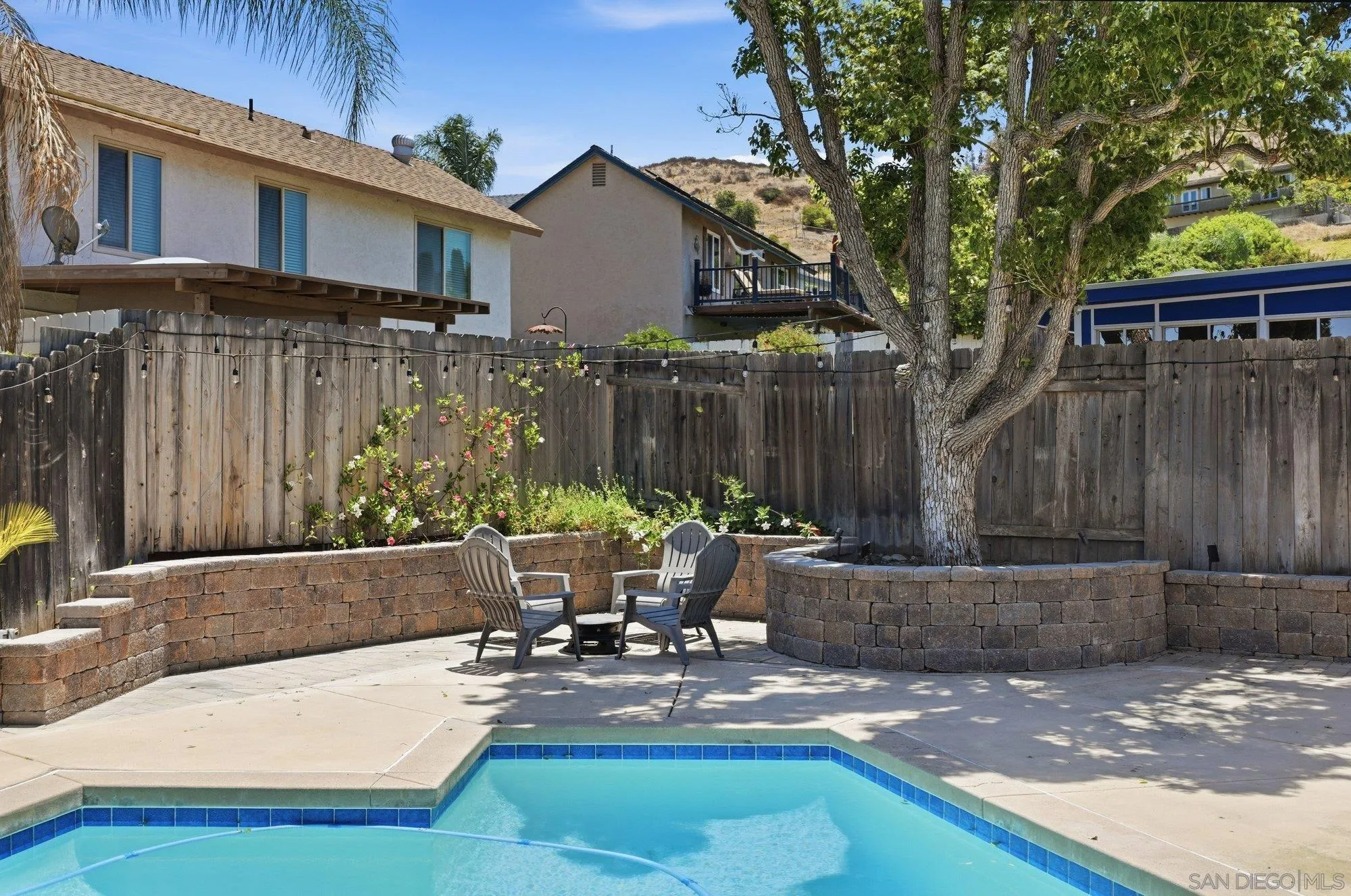 https://cdn.realtyfeed.com/cdn/127/260014995/537d146b9d786e50dbce39758f6d4bac.webp
