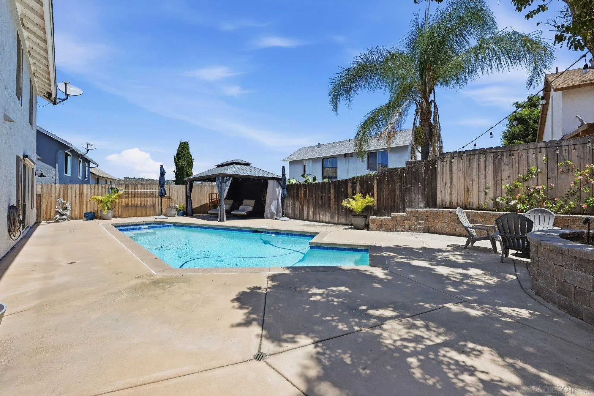 https://cdn.realtyfeed.com/cdn/127/260014995/75b9db8f1cf508dc574956f437b5f609.webp