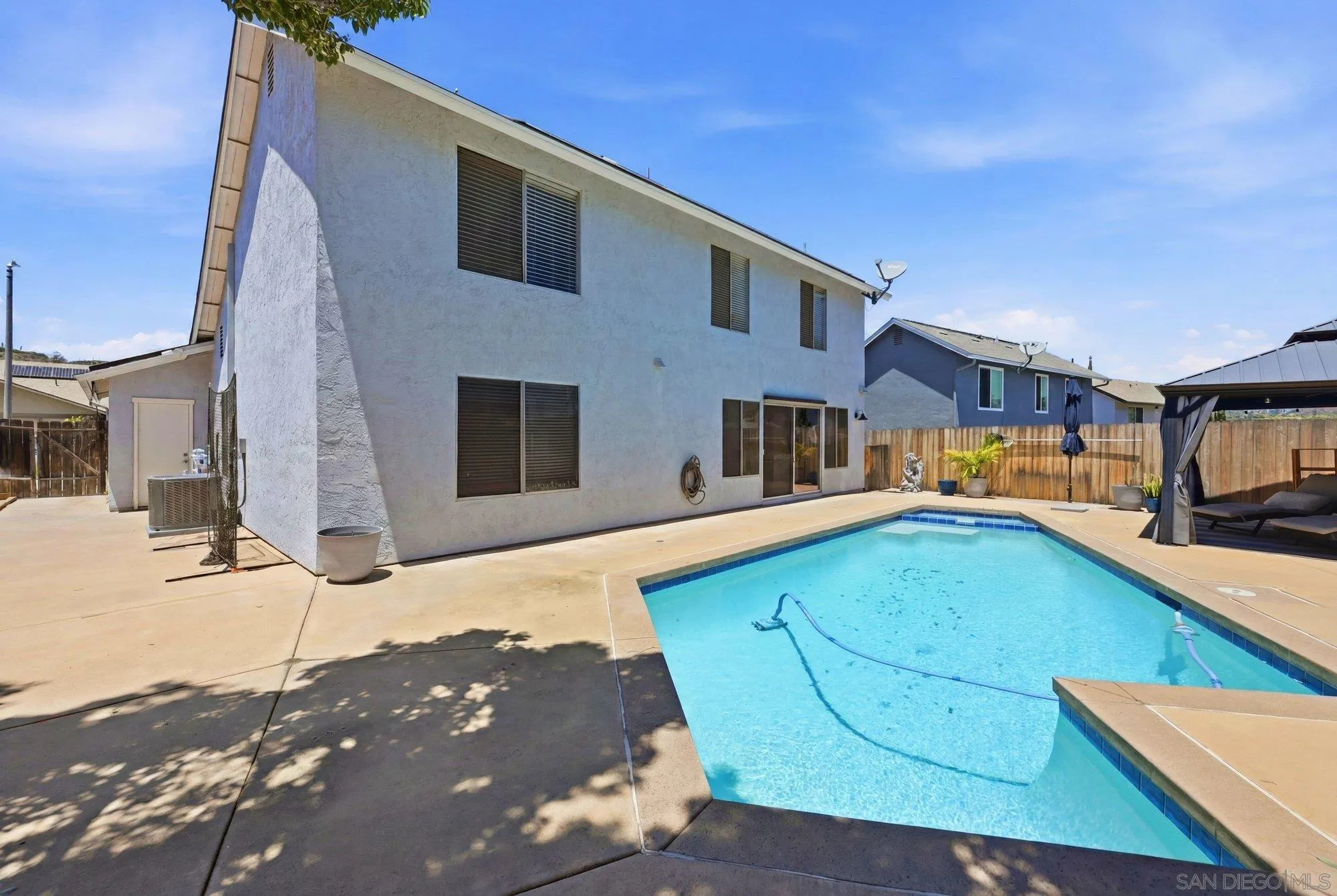 https://cdn.realtyfeed.com/cdn/127/260014995/d3d1c407f58c88e3451e1118ce9d82a6.webp