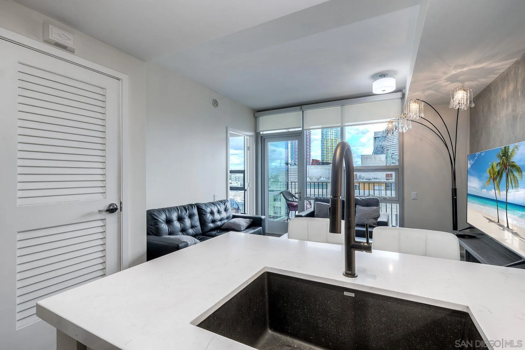 Photo #10: 260014998 Listing: Photo #10