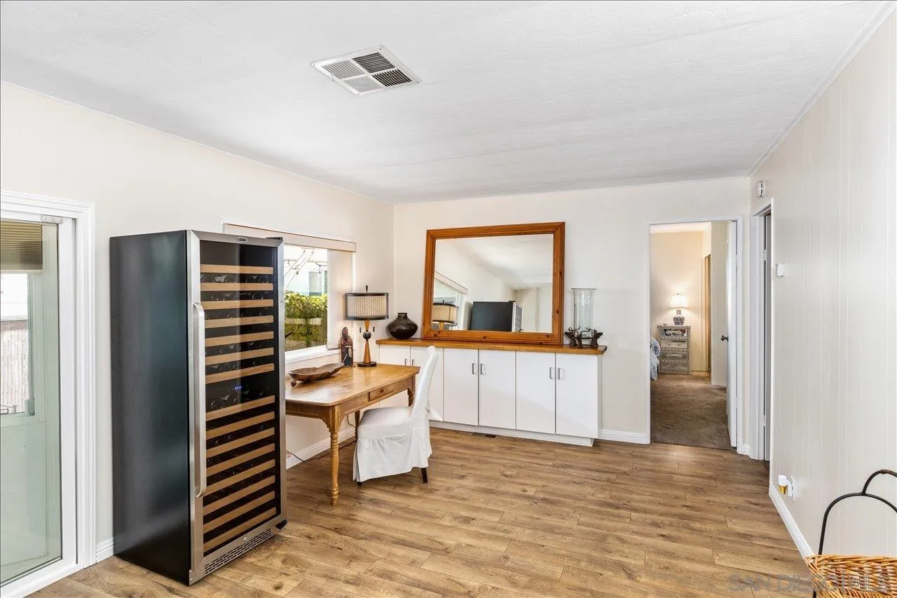 https://cdn.realtyfeed.com/cdn/127/2600150/c16c1a486df135e12ce7c3a16390d69a.webp