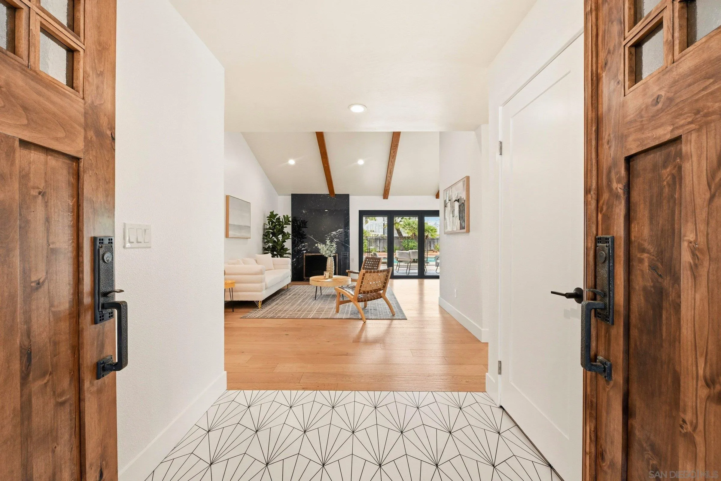 802 Santa Hidalga, Solana Beach, CA 92075 - Photo 5 of 36, Solana Beach, CA