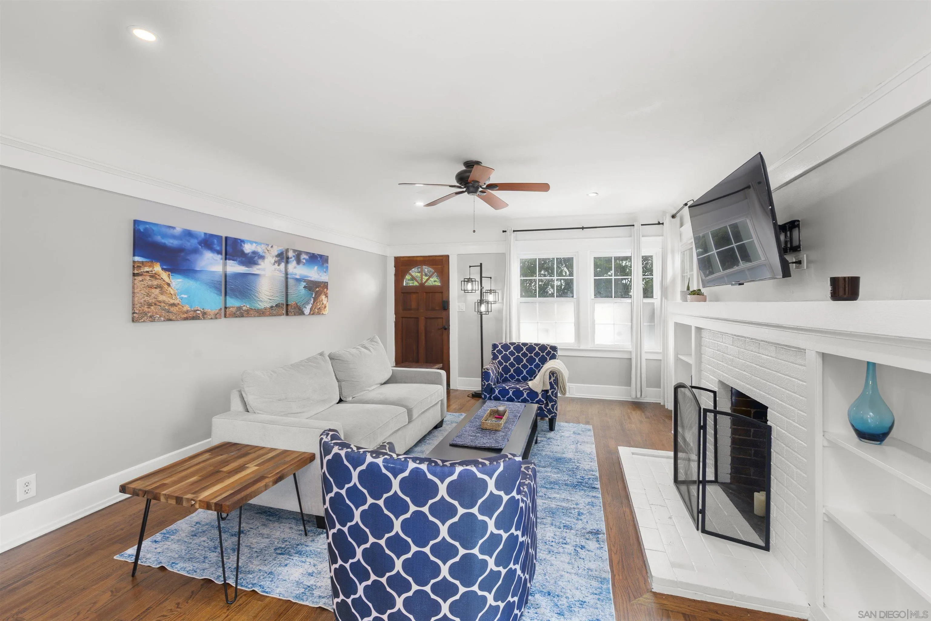 https://cdn.realtyfeed.com/cdn/127/260015003/4aa93ab7b3c6b09d73f8863feef116ba.webp
