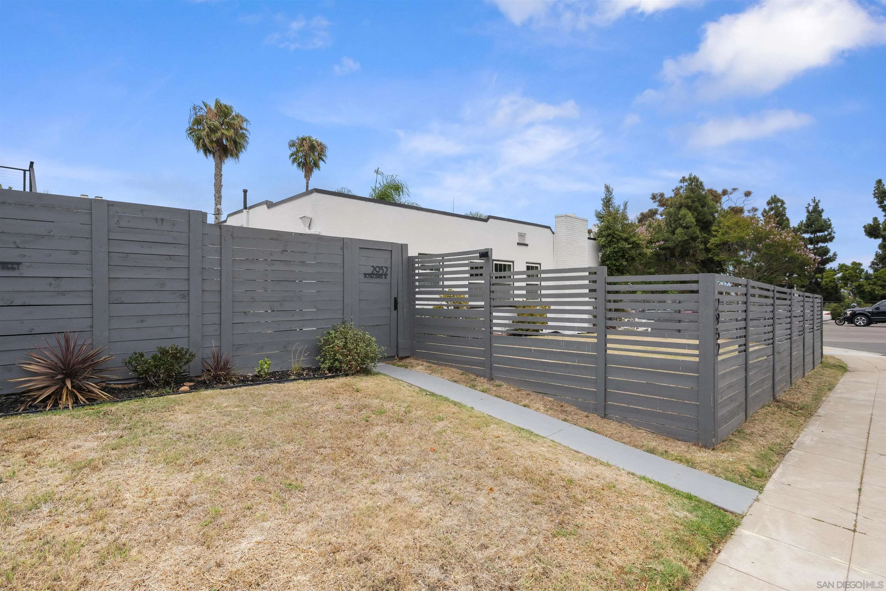 https://cdn.realtyfeed.com/cdn/127/260015003/5028aa03574f61aced7c8b5102774ecb.webp