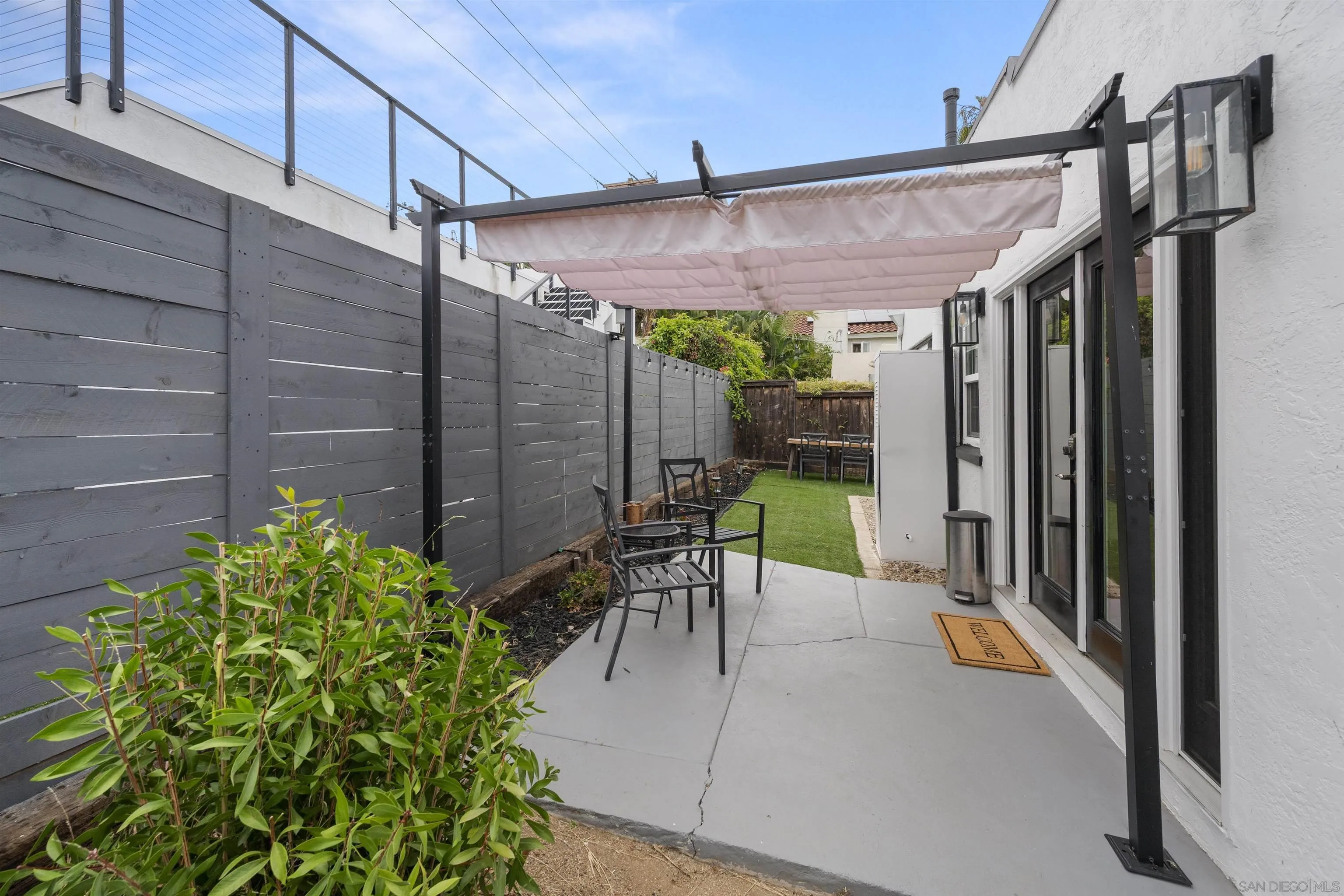 https://cdn.realtyfeed.com/cdn/127/260015003/8b01aadfbc0ec07278b8b70b245662f4.webp
