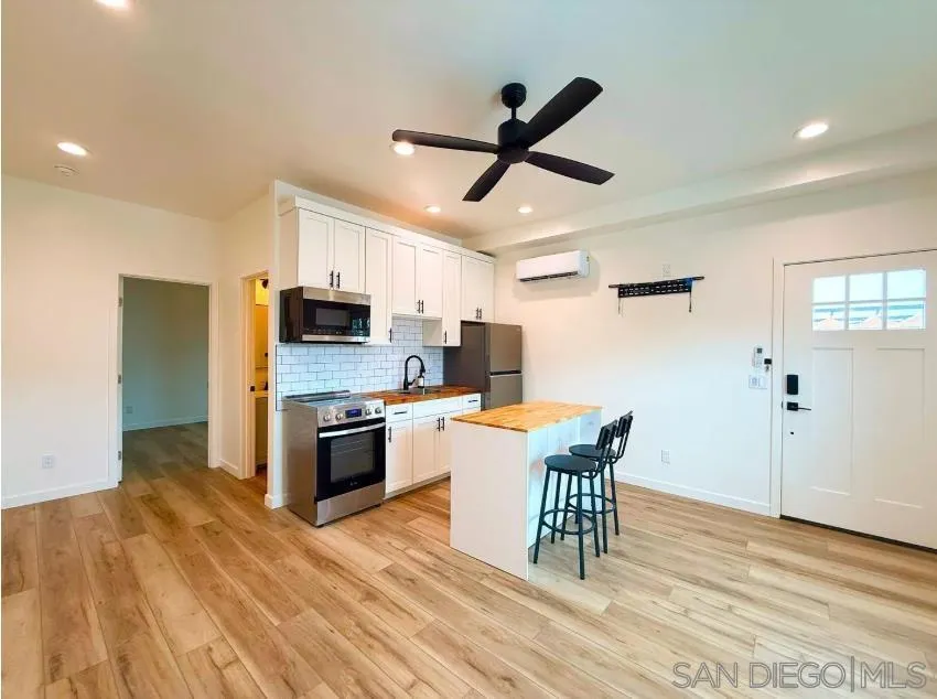 https://cdn.realtyfeed.com/cdn/127/260015003/b2099cae26423d2be391b17e69a122a4.webp
