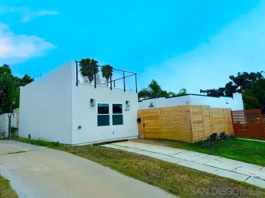 https://cdn.realtyfeed.com/cdn/127/260015003/efcaab0a622ba71bcd85a479cef8306e.webp