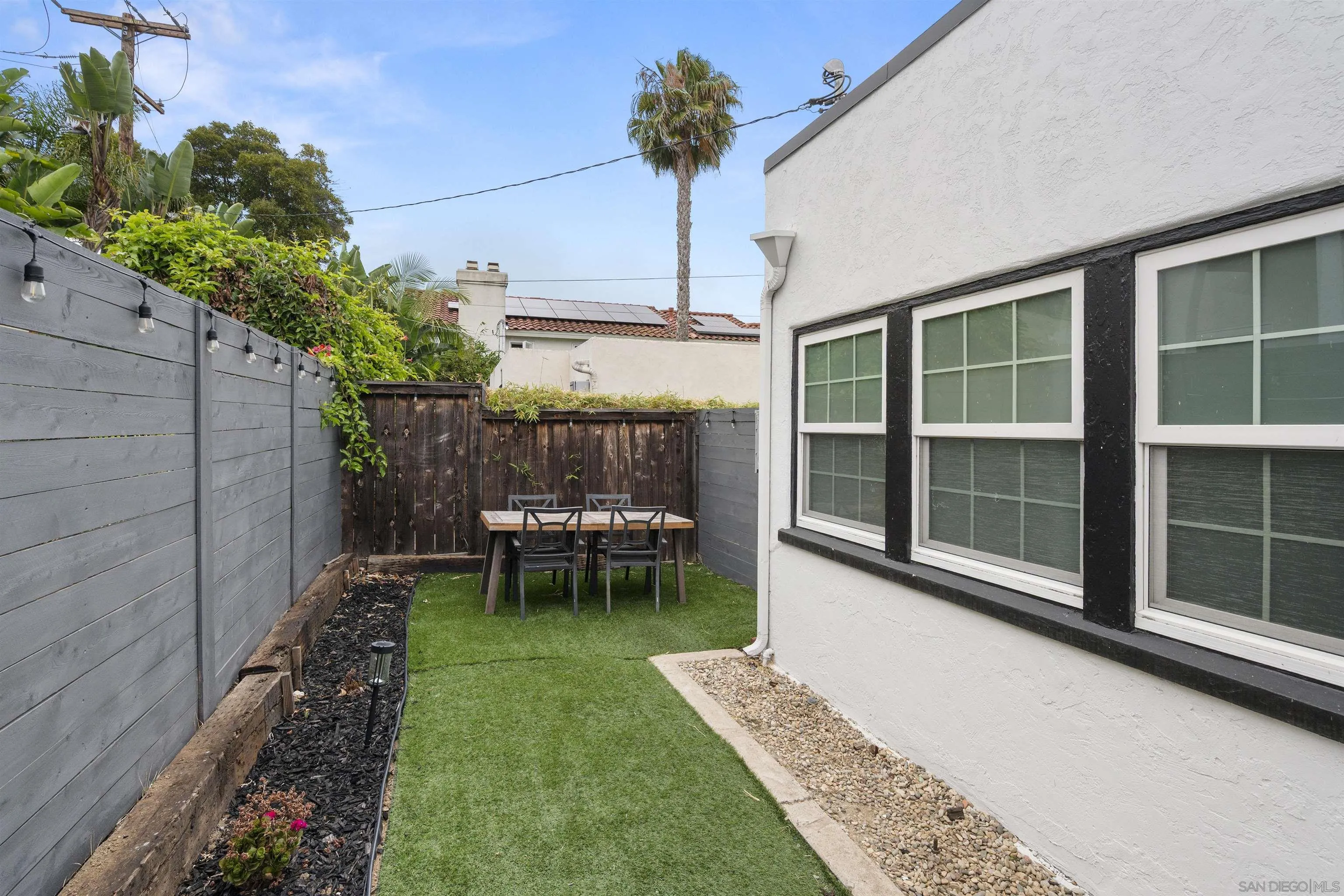 https://cdn.realtyfeed.com/cdn/127/260015003/fa434ea073ff3fff2aa96cf48331c84a.webp