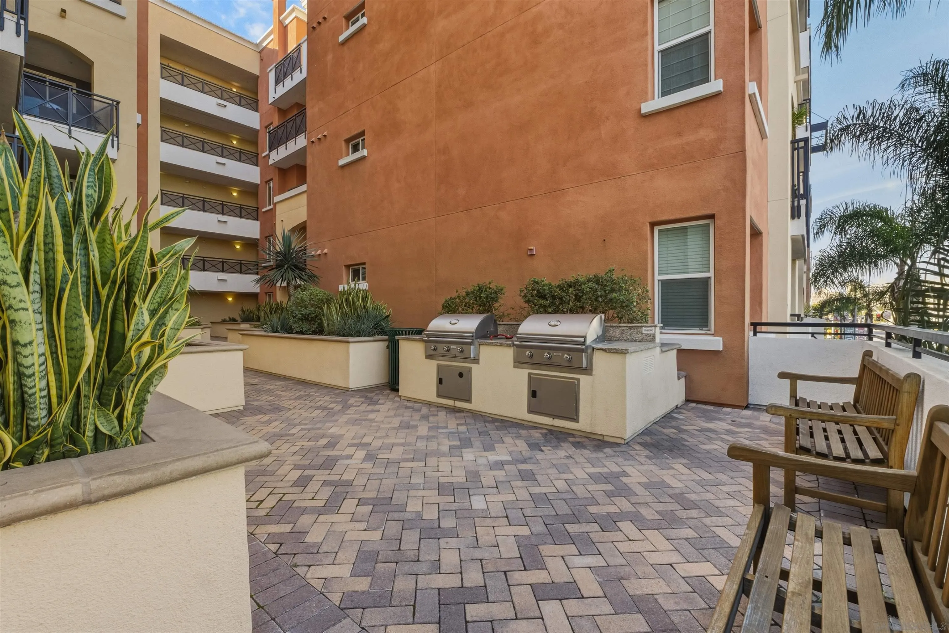 https://cdn.realtyfeed.com/cdn/127/260015010/193da98c2c59e17f9d45e18358bcdc4d.webp