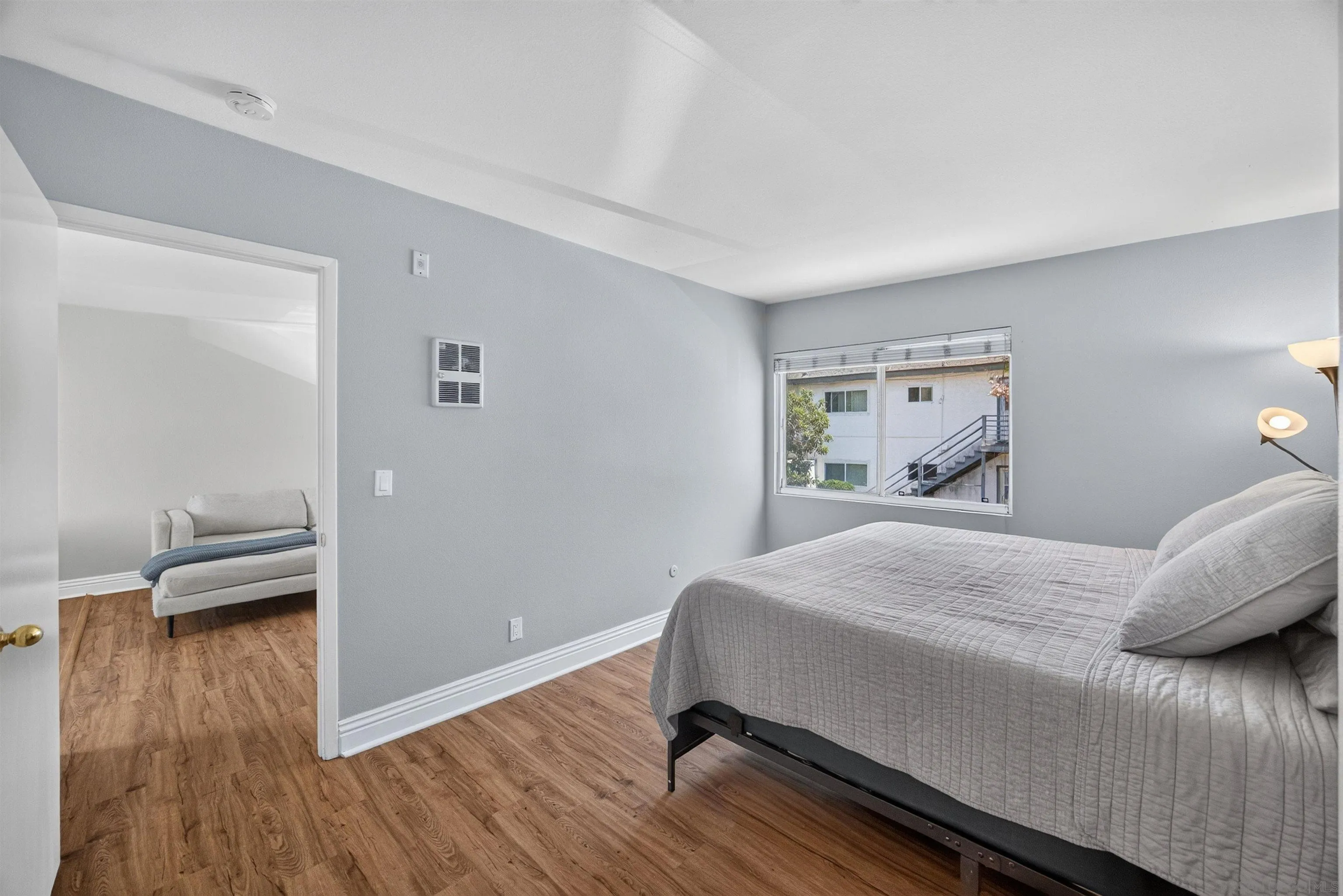 Photo #6: 260015011 Listing: Photo #6