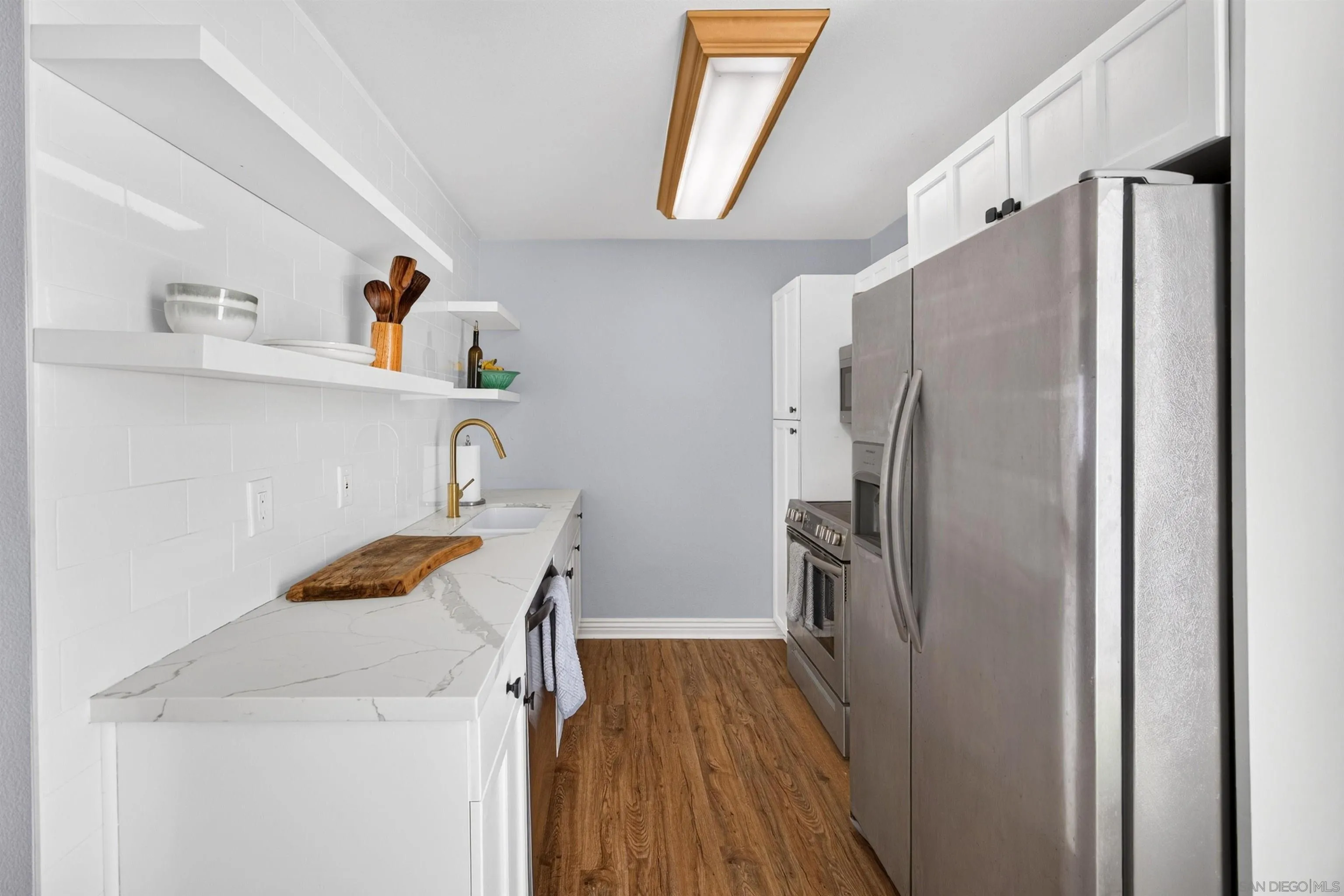 Photo #8: 260015011 Listing: Photo #8