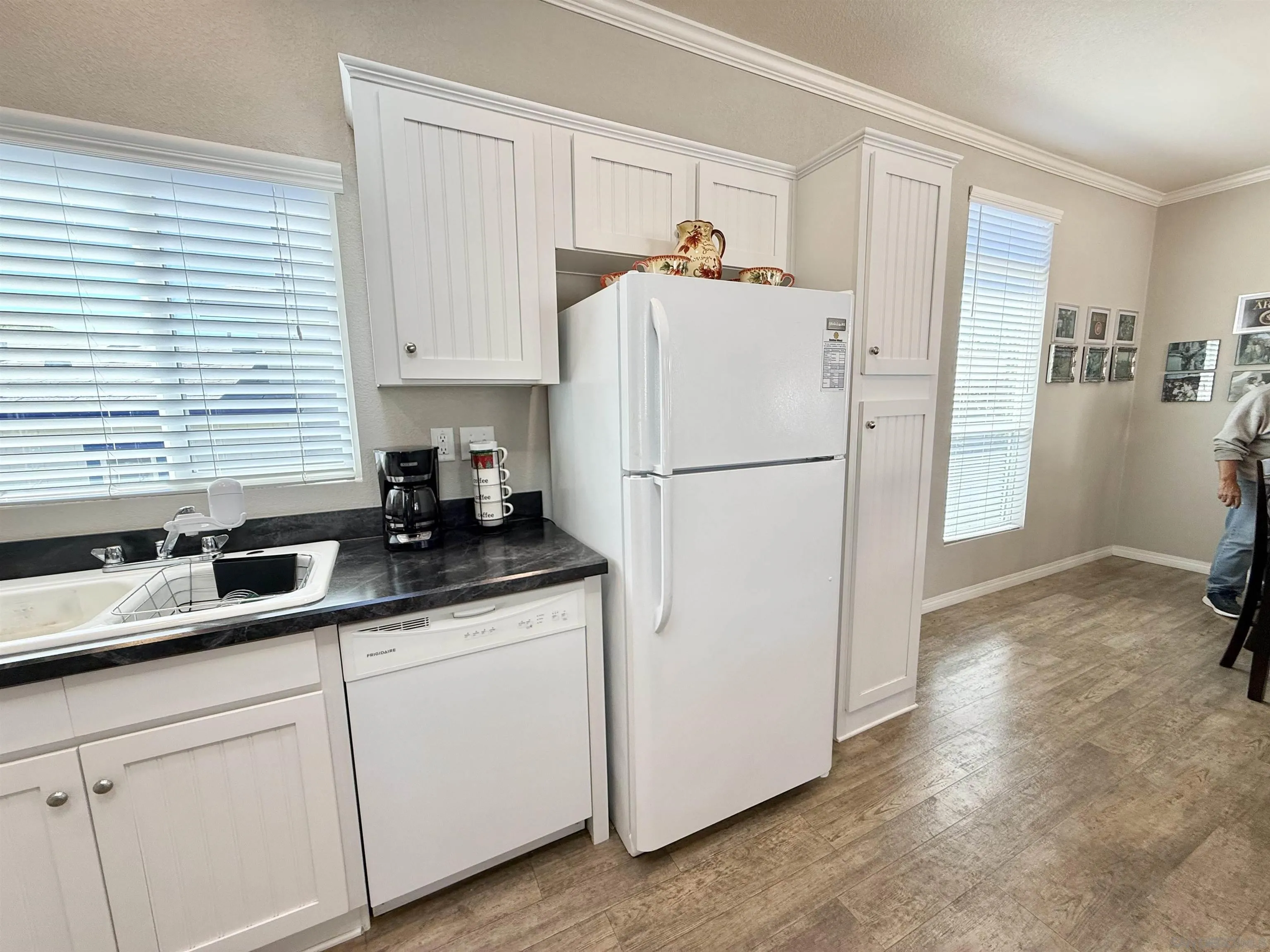 https://cdn.realtyfeed.com/cdn/127/260015013/2880d1836eec1377a9ac167518d6affb.webp