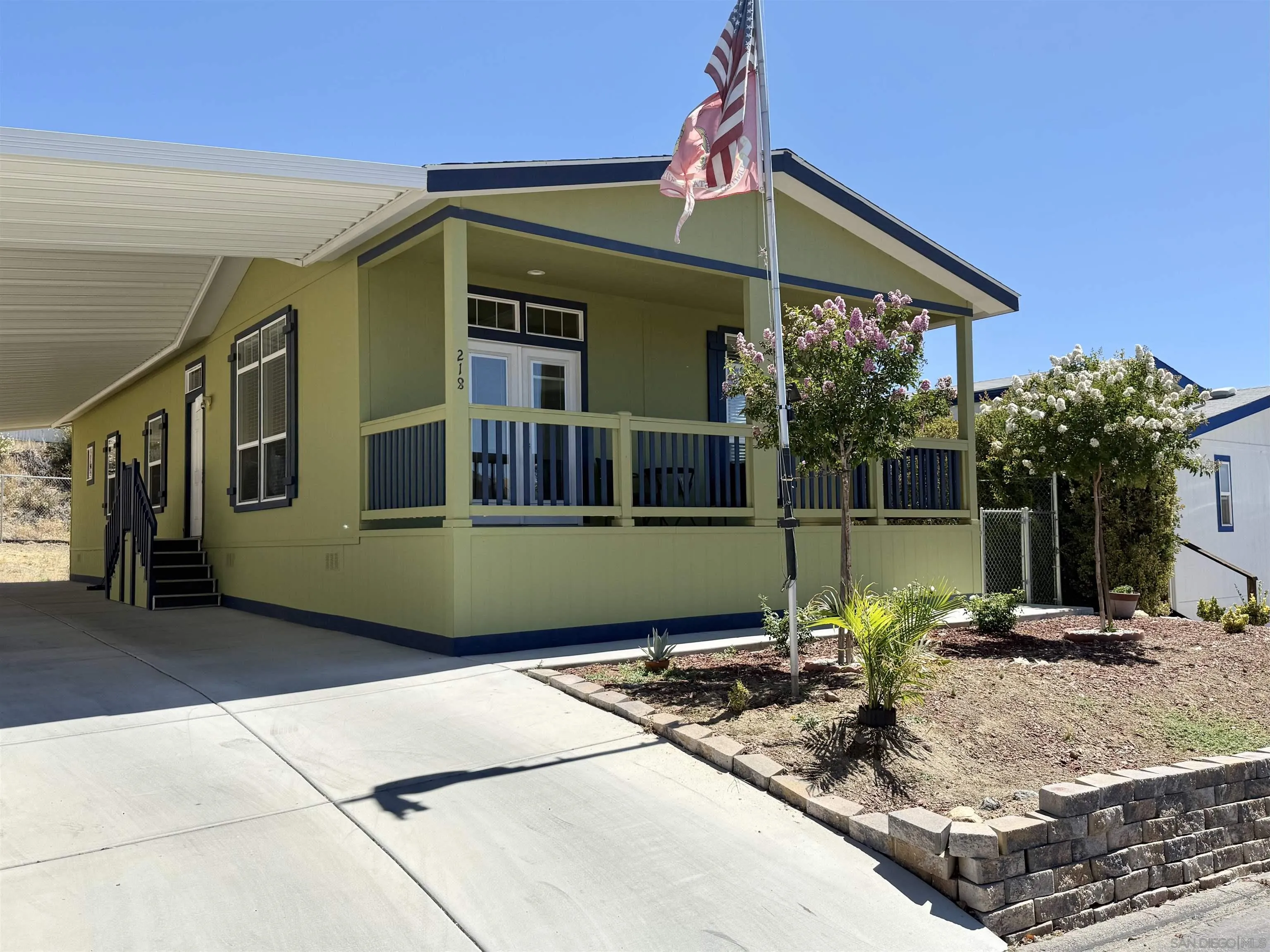 https://cdn.realtyfeed.com/cdn/127/260015013/bf1ebbf47f643ef73954075e491563d2.webp